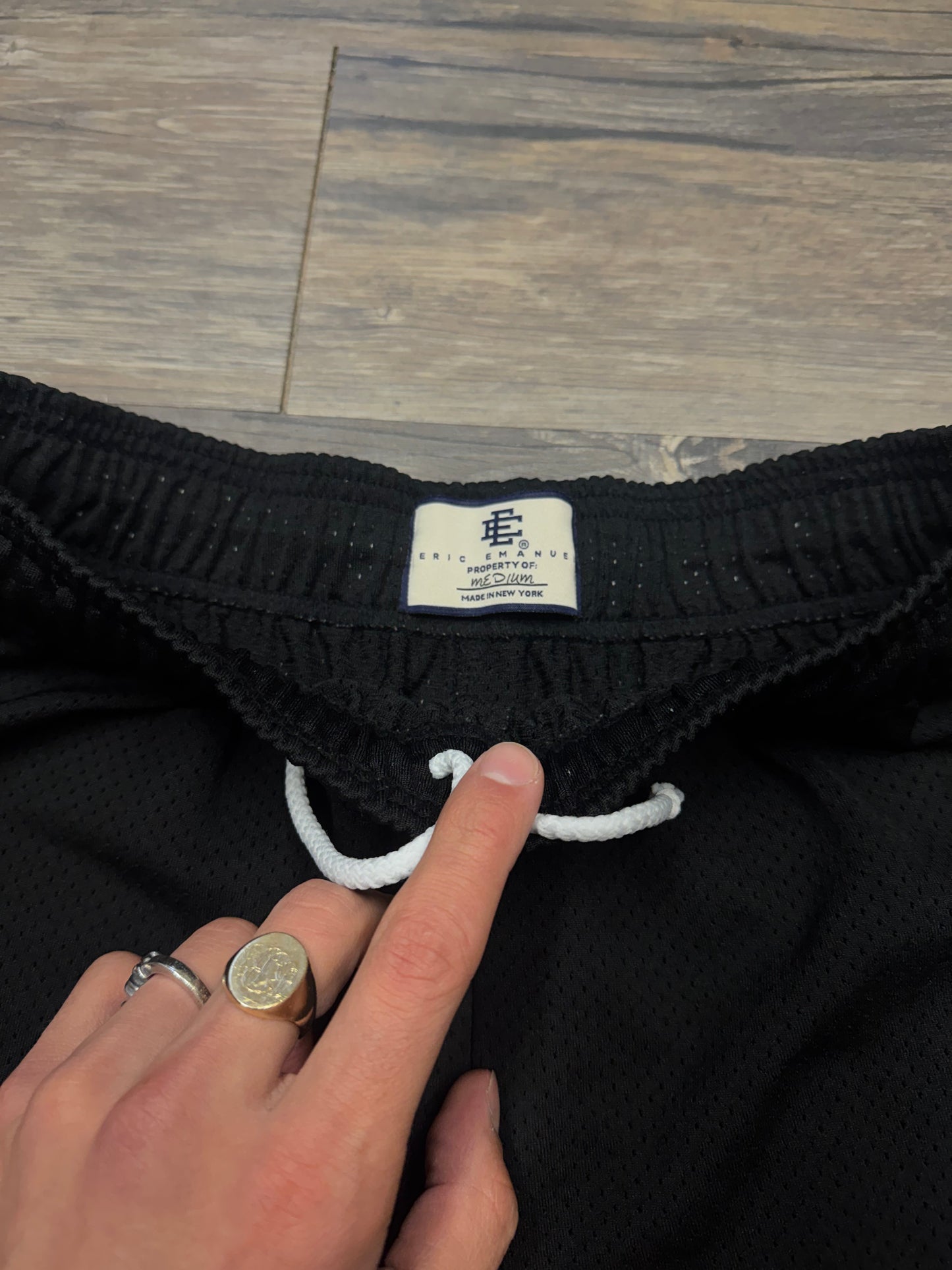 ERIC EMMANUEL BASIC BLACK/BLACK SHORTS (M)