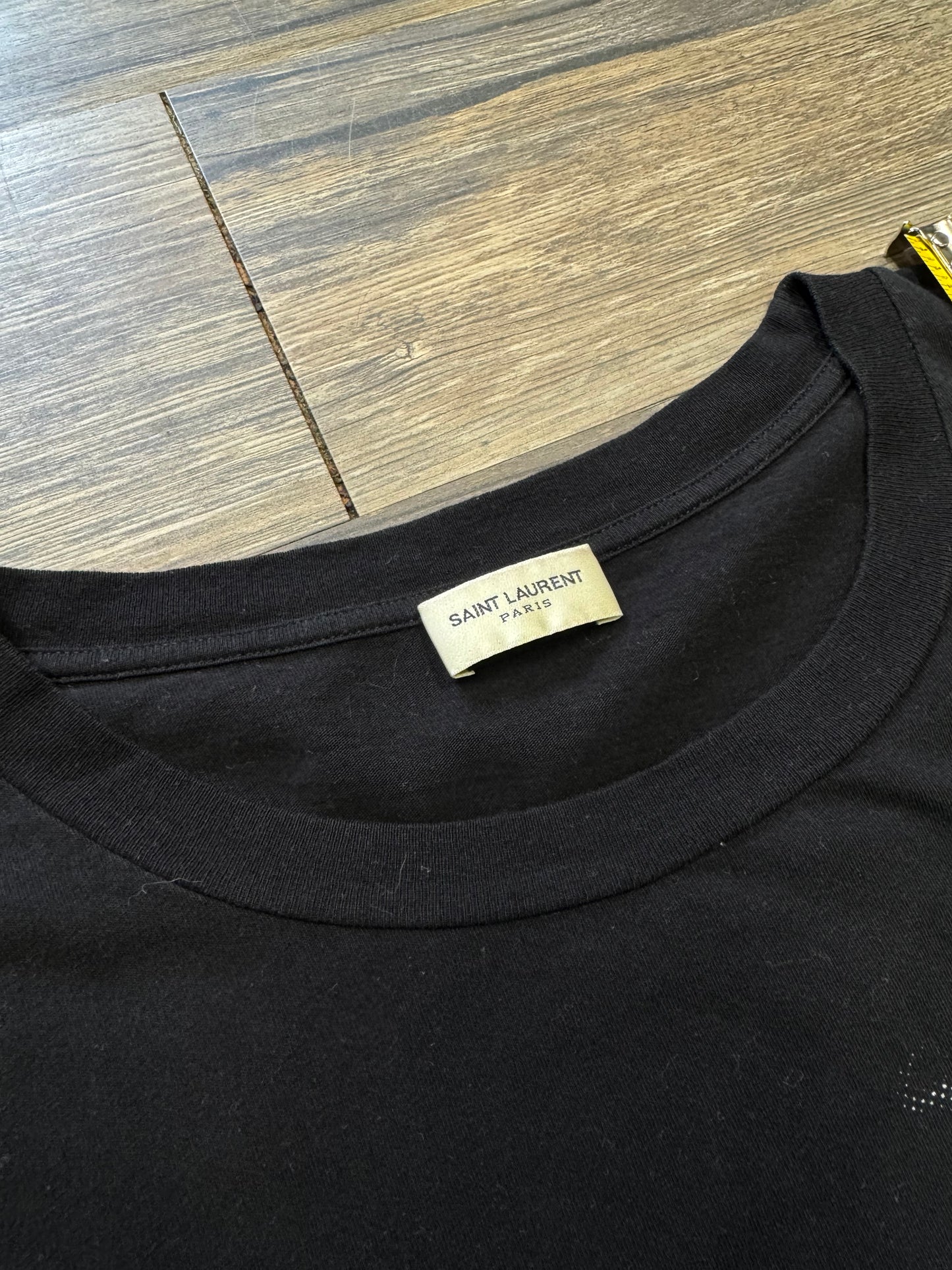 SAINT LAURENT SMOKING GUN TEE (S)