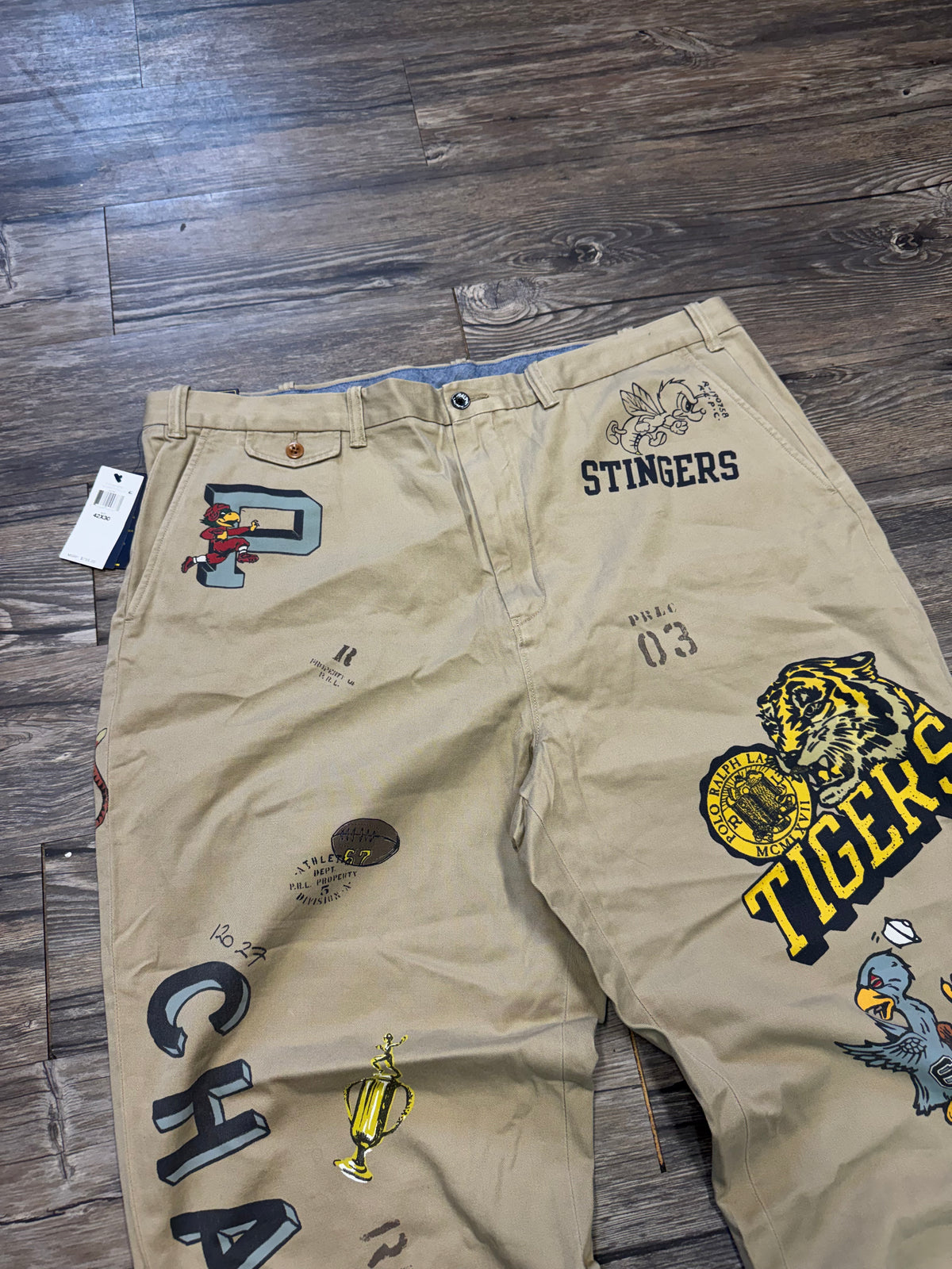 POLO RALPH LAUREN BAGGY FIT GRAPHIC STENCIL CHINO PANTS (42)