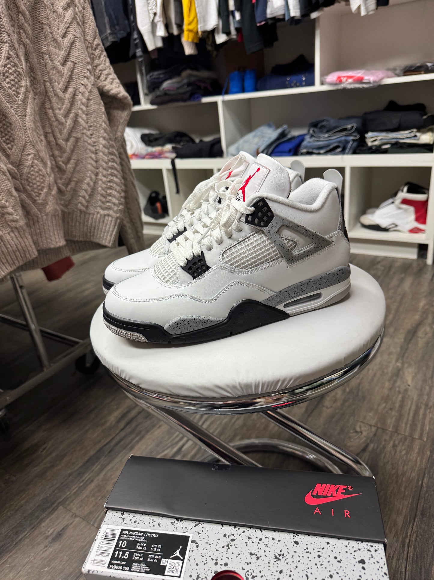 JORDAN 4 RETRO WHITE CEMENT (10)