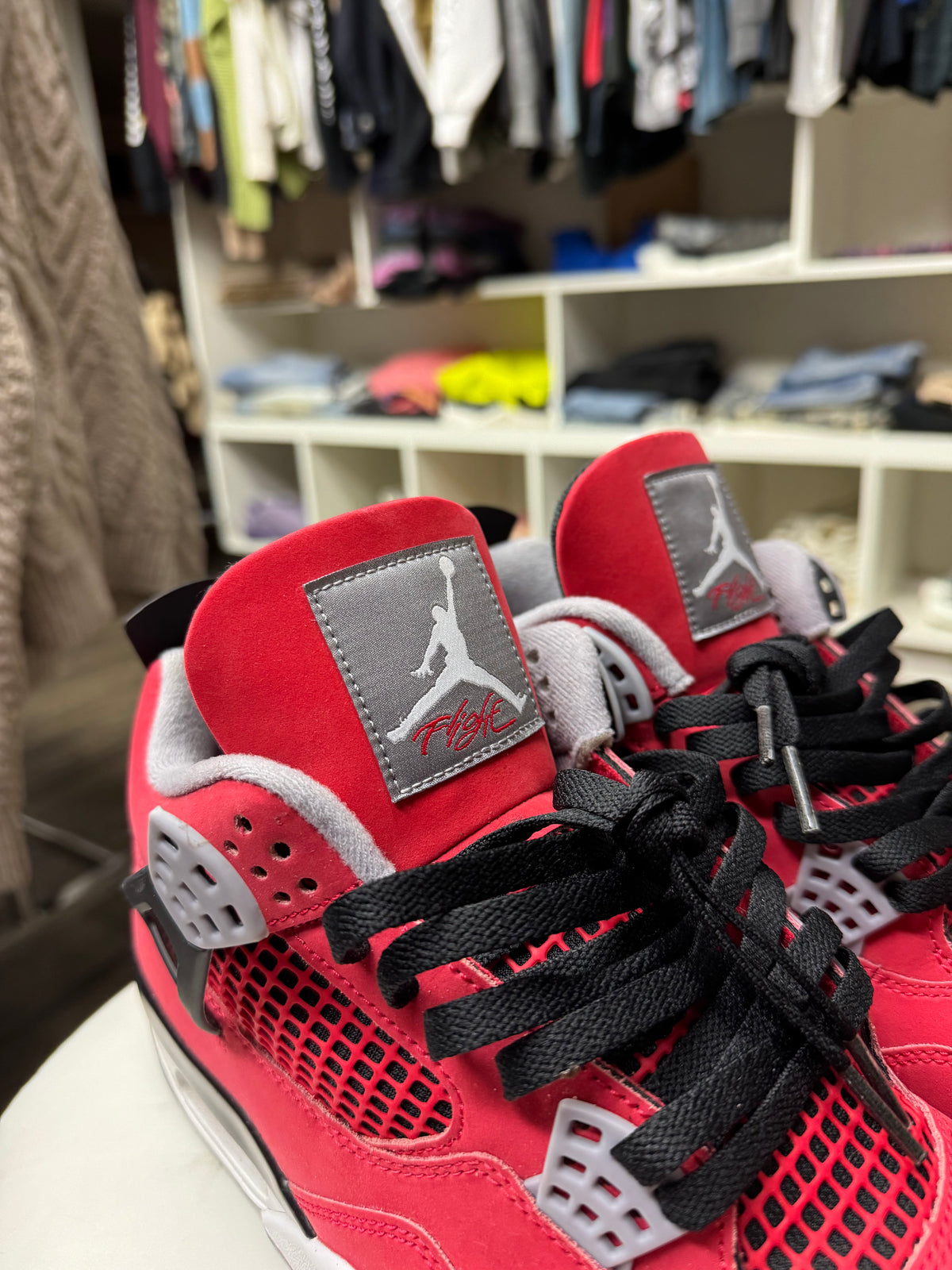 AIR JORDAN 4 RETRO TORO BRAVO (10.5)