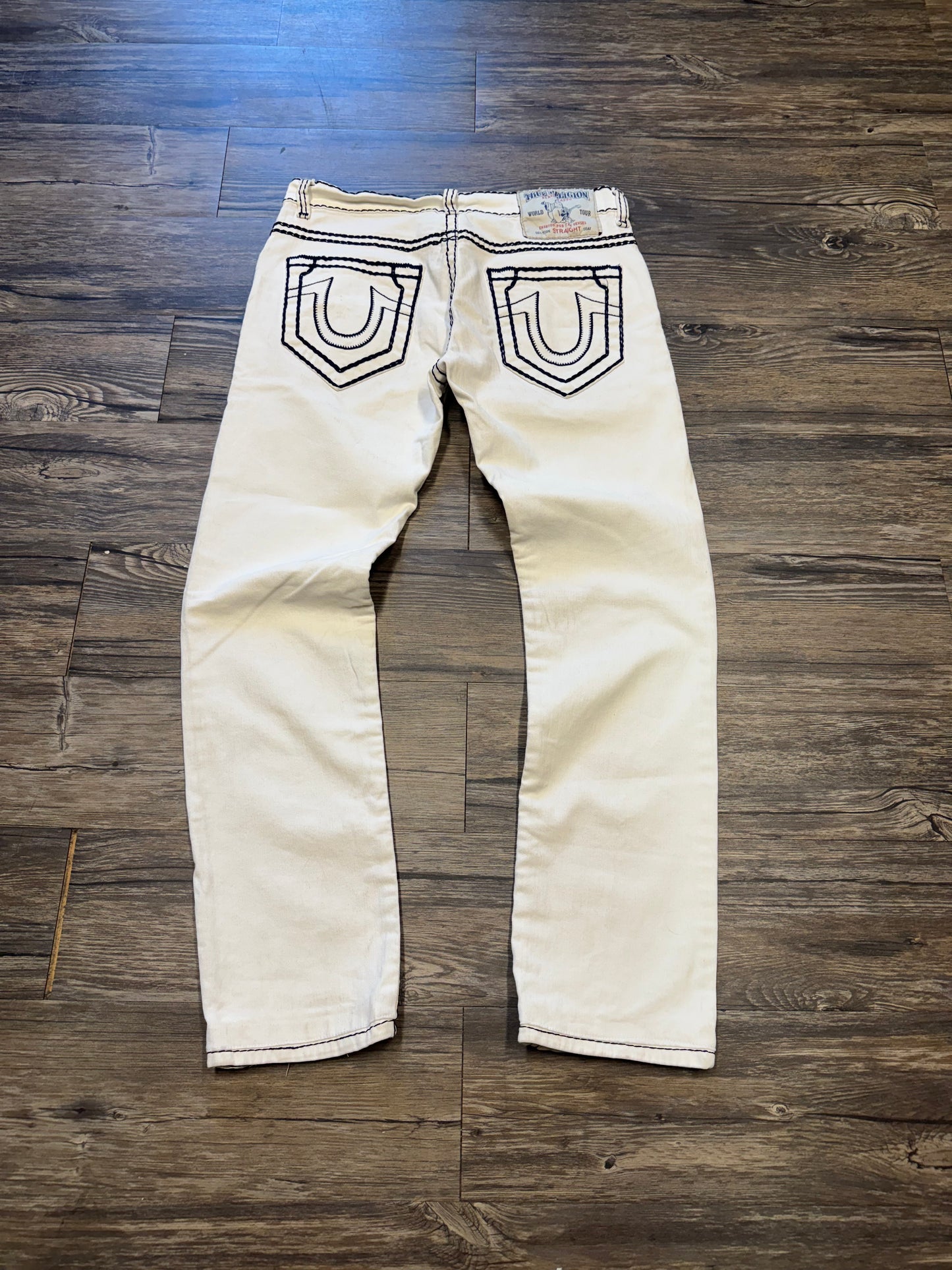 TRUE RELIGION ROCK REVIVAL JEANS (32)