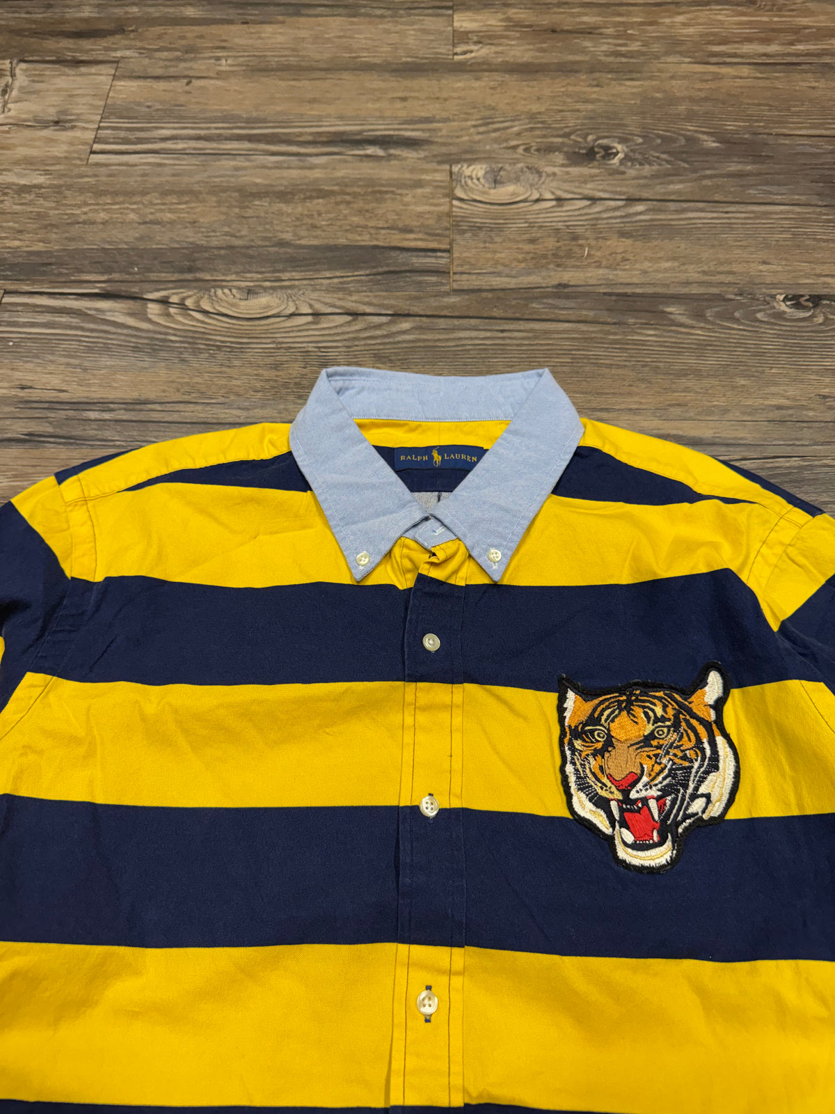 POLO RALPH LAUREN STRIPED TIGER MOTIF BUTTON UP SHIRT (XXL)