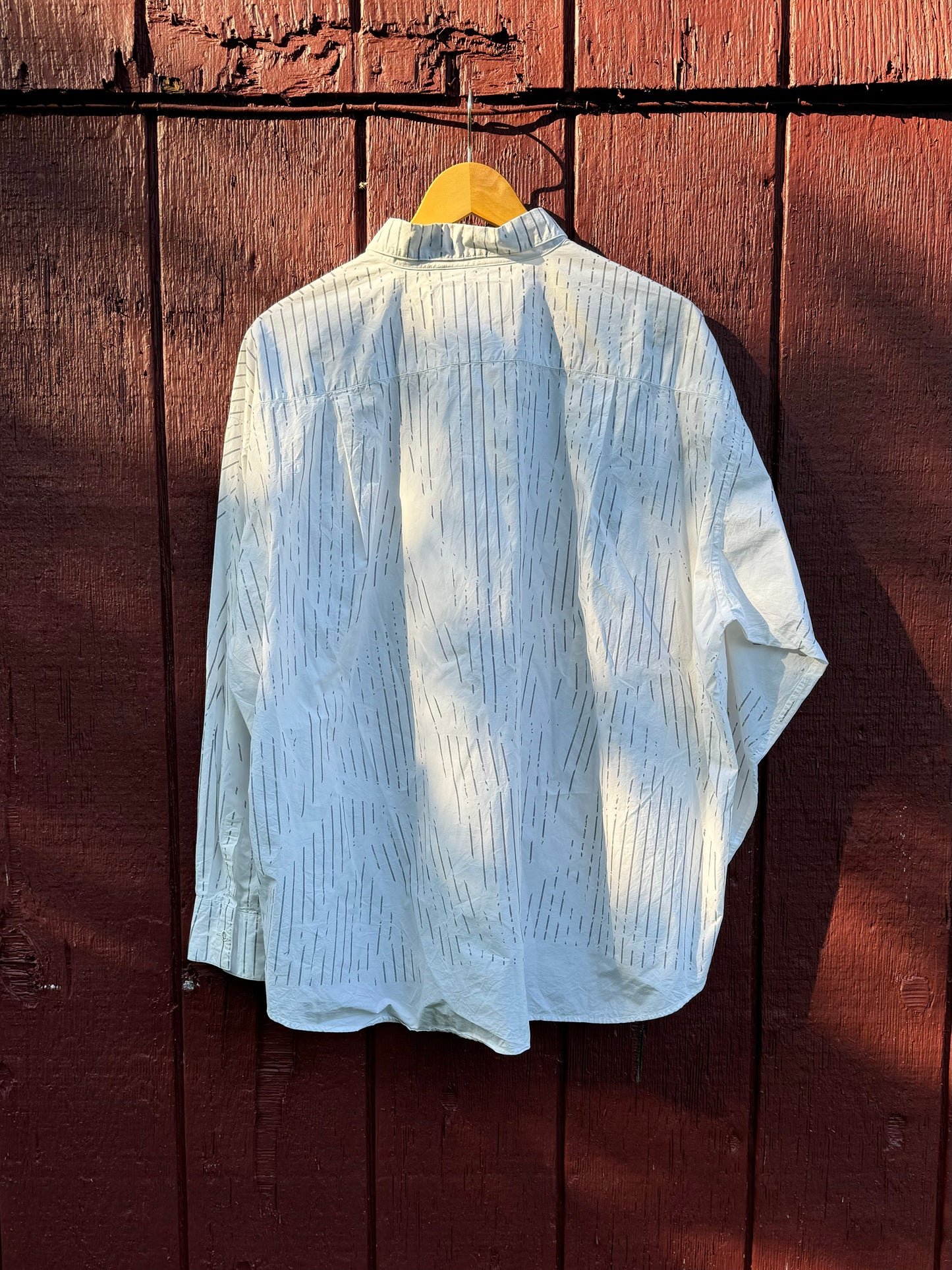 DOUBLET VELCROW BUTTON UP (S)