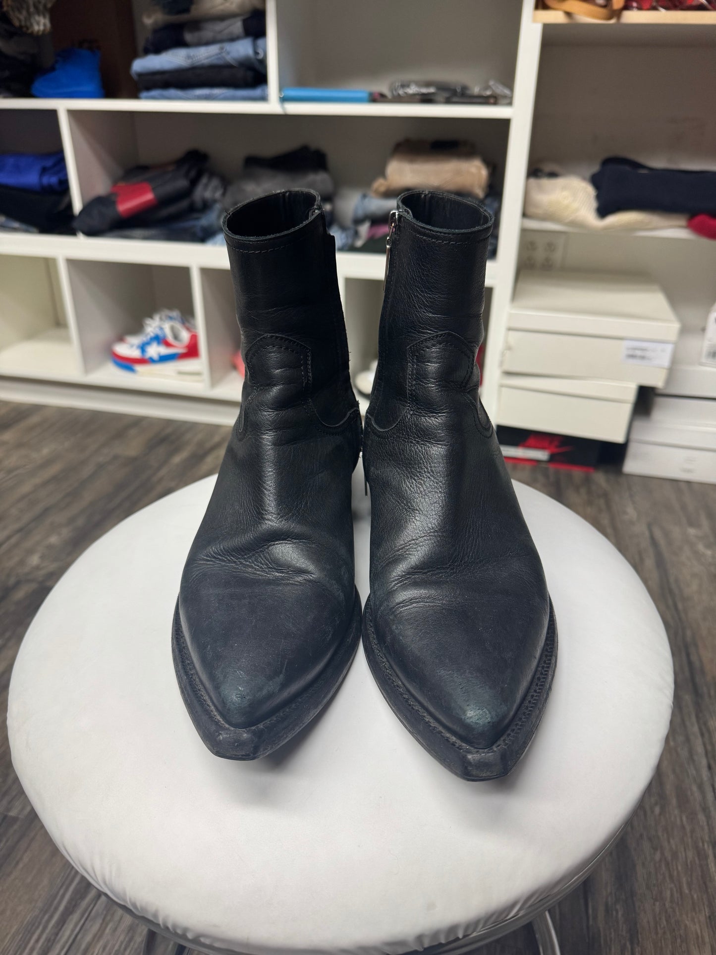 SAINT LAURENT ANKLE ZIP WYATT BOOTS (10)