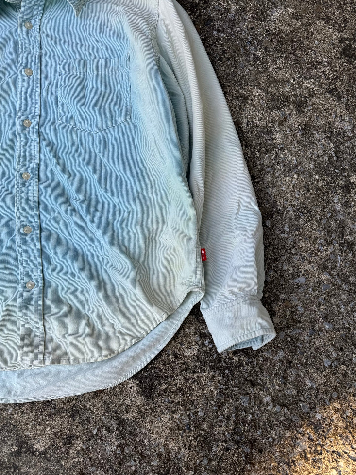 SUN FADED BUTTON UP (M)
