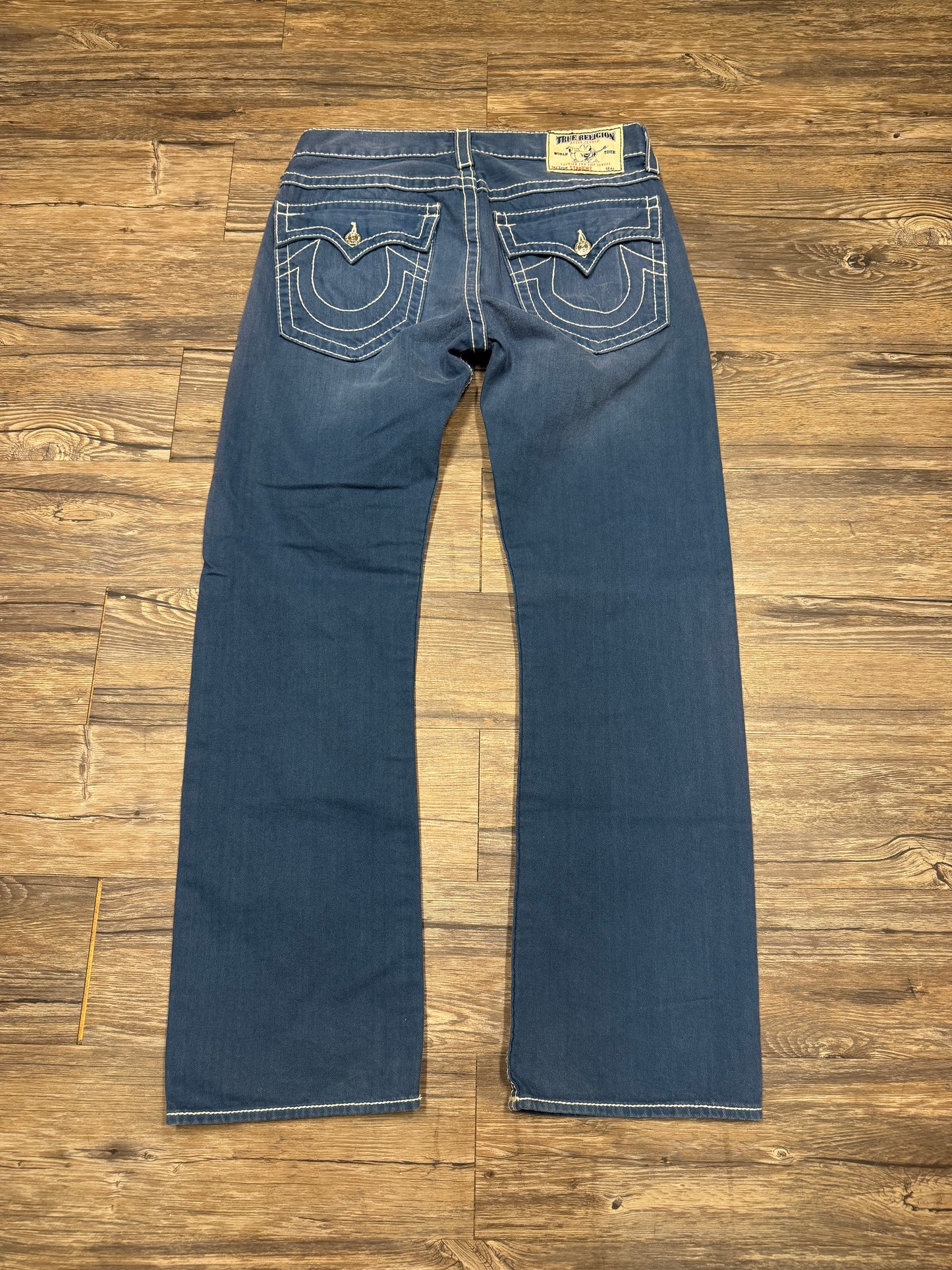 TRUE RELIGION BLUE BOOTCUT FLAP POCKET JEANS (34)