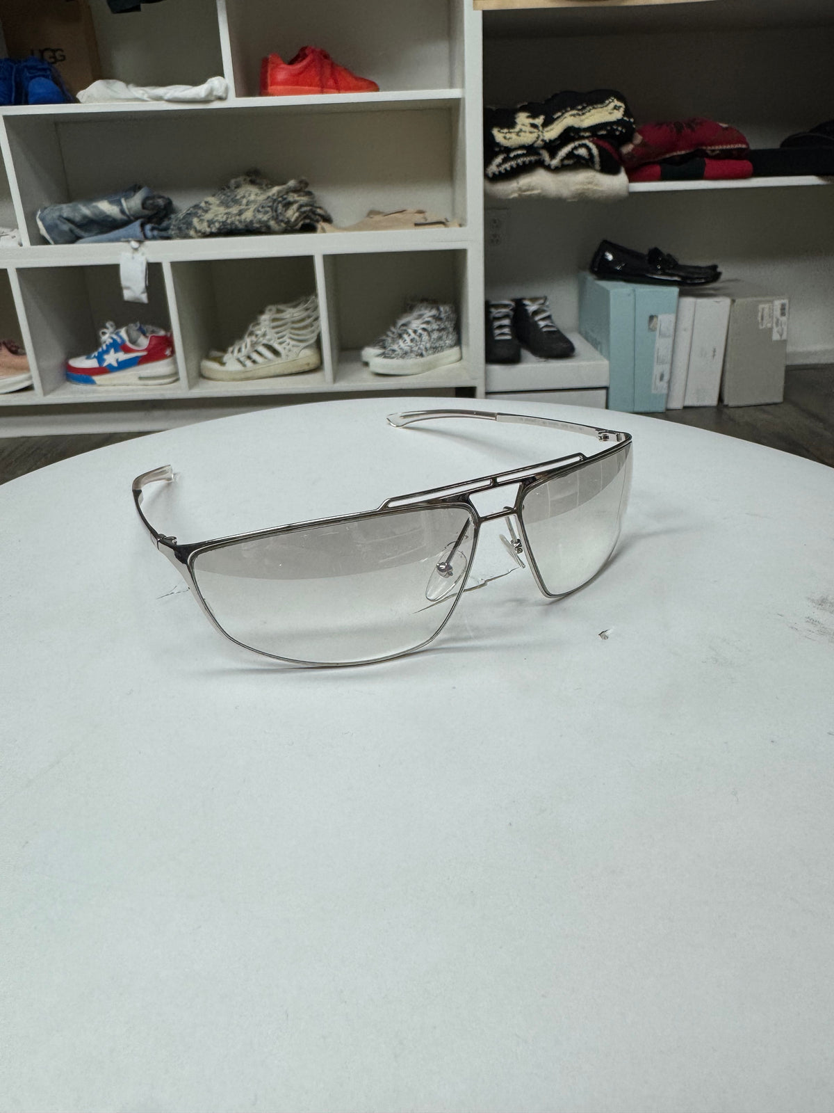 CHRISTIAN DIOR FRAMED AVIATOR GLASSES (OS)