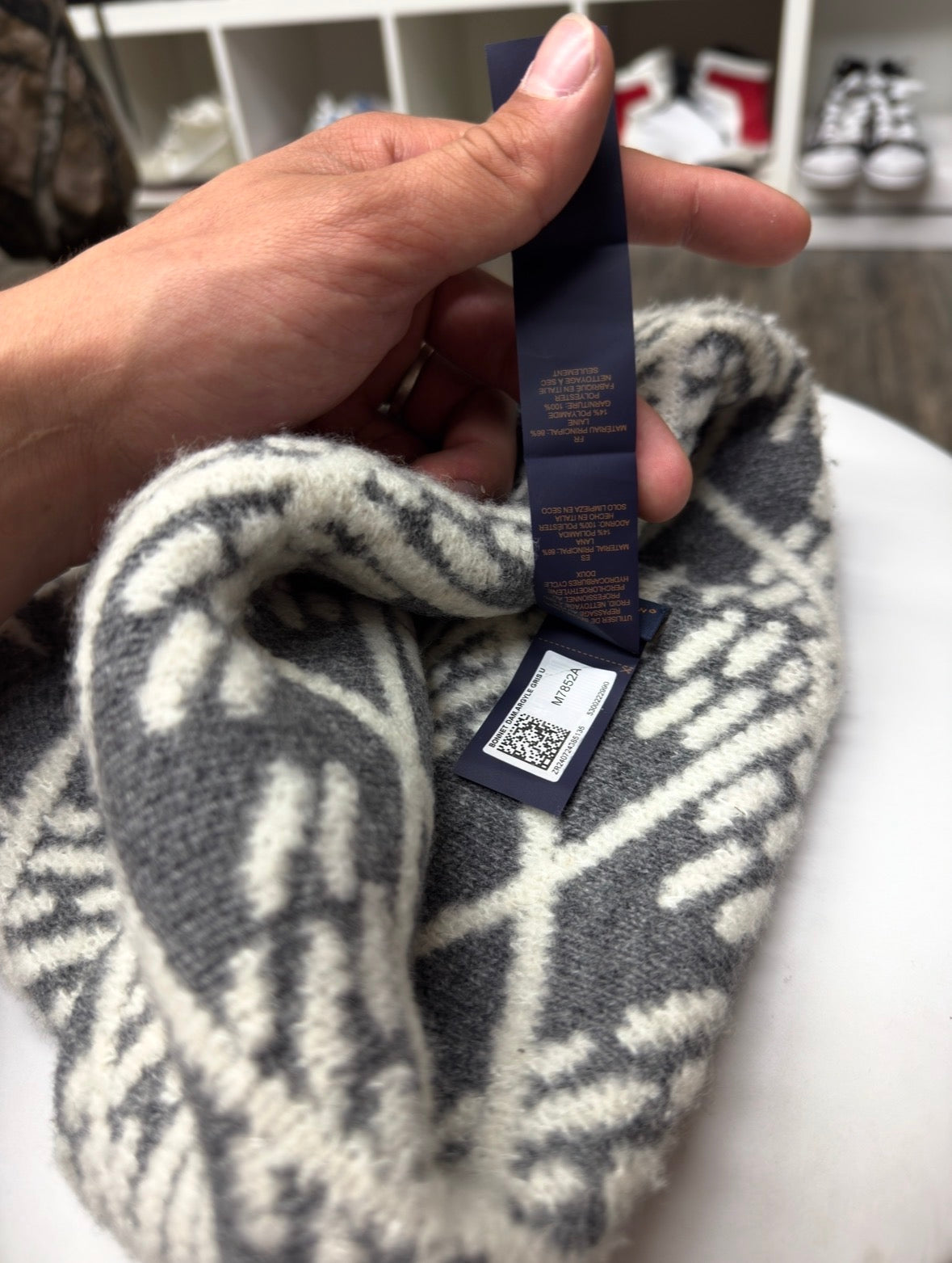 LOUIS VUITTON DAMIER ARGYLE BEANIE (OS)