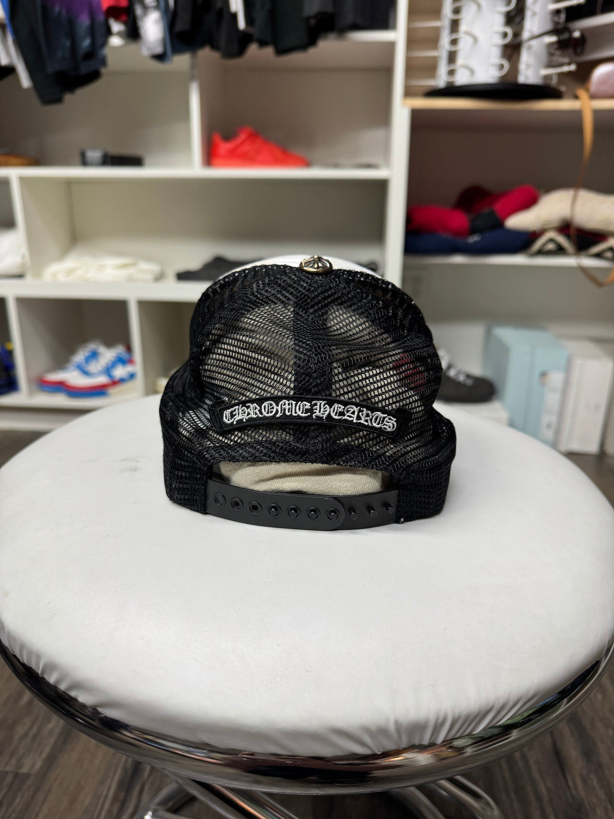 CHROME HEARTS CHOMPER TRUCKER HAT (OS)