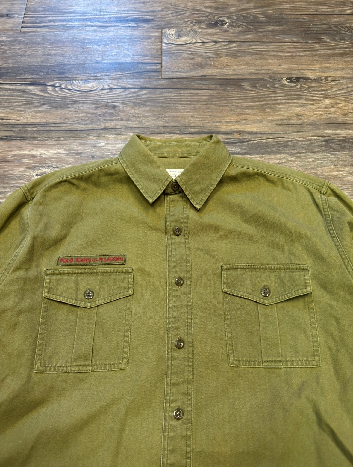 POLO JEANS CO. HERRINGBONE TWILL FATIGUE BUTTON UP (L)