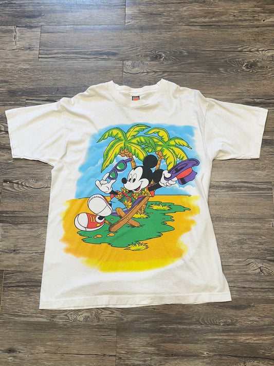 MICKEY MOUSE VACATION GRAPHIC T-SHIRT (LARGE)
