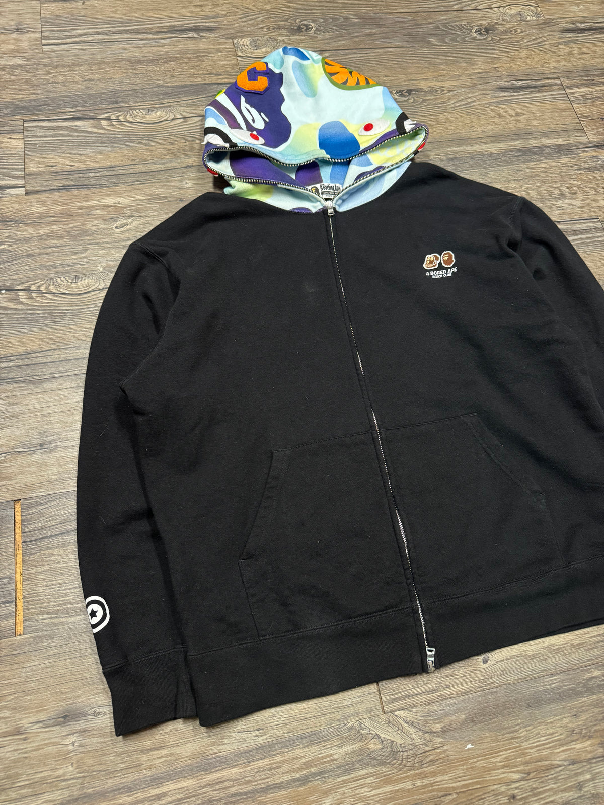 BAPE X BAYC SHARK FULL ZIP HOODIE (XL)