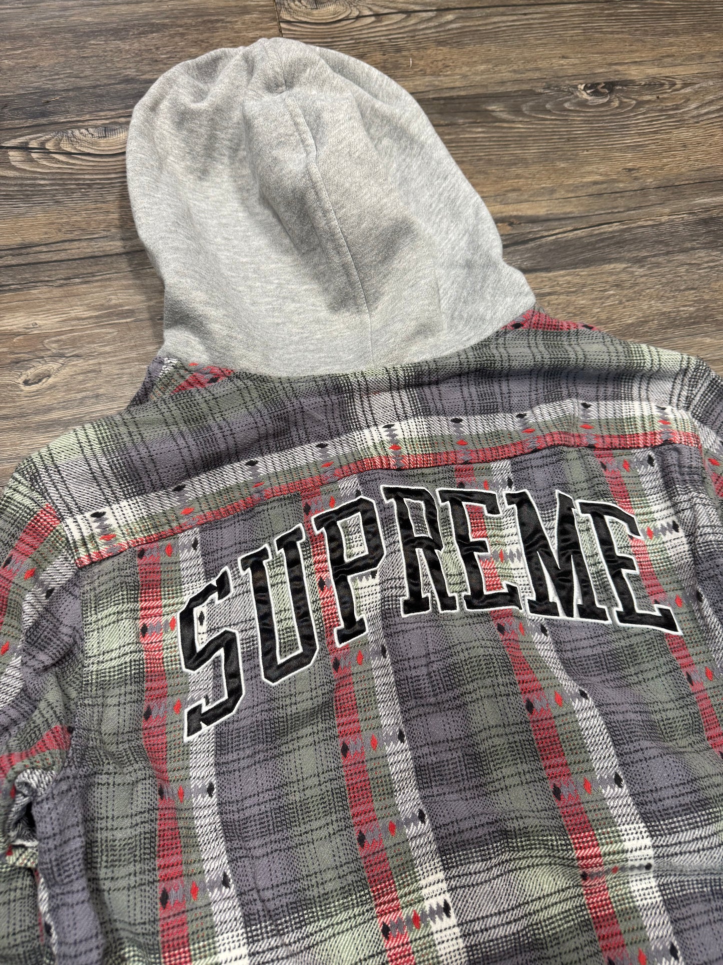 SUPREME JACQUARD HOODED FLANNEL SHIRT (M)