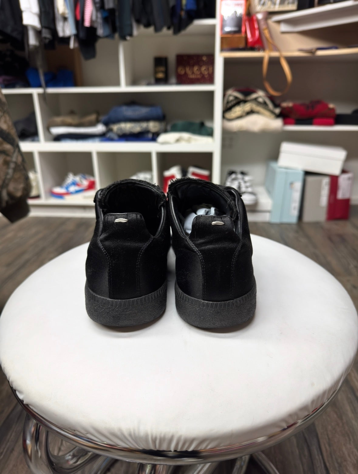 BLACK FAUX FUR MARGIELA GATS (7)