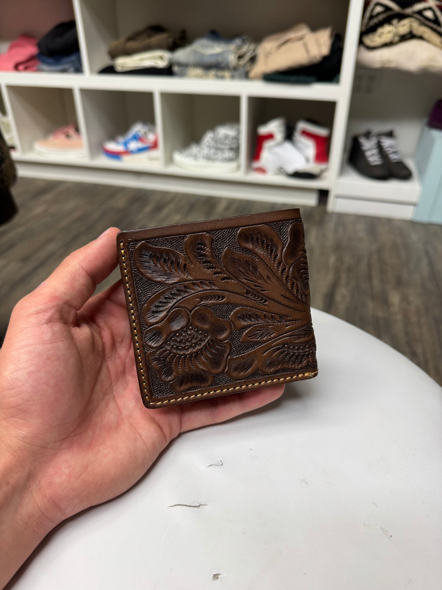 RRL by RALPH LAUREN HAND TOOLED LEATHER BIFOLD WALLET (OS)