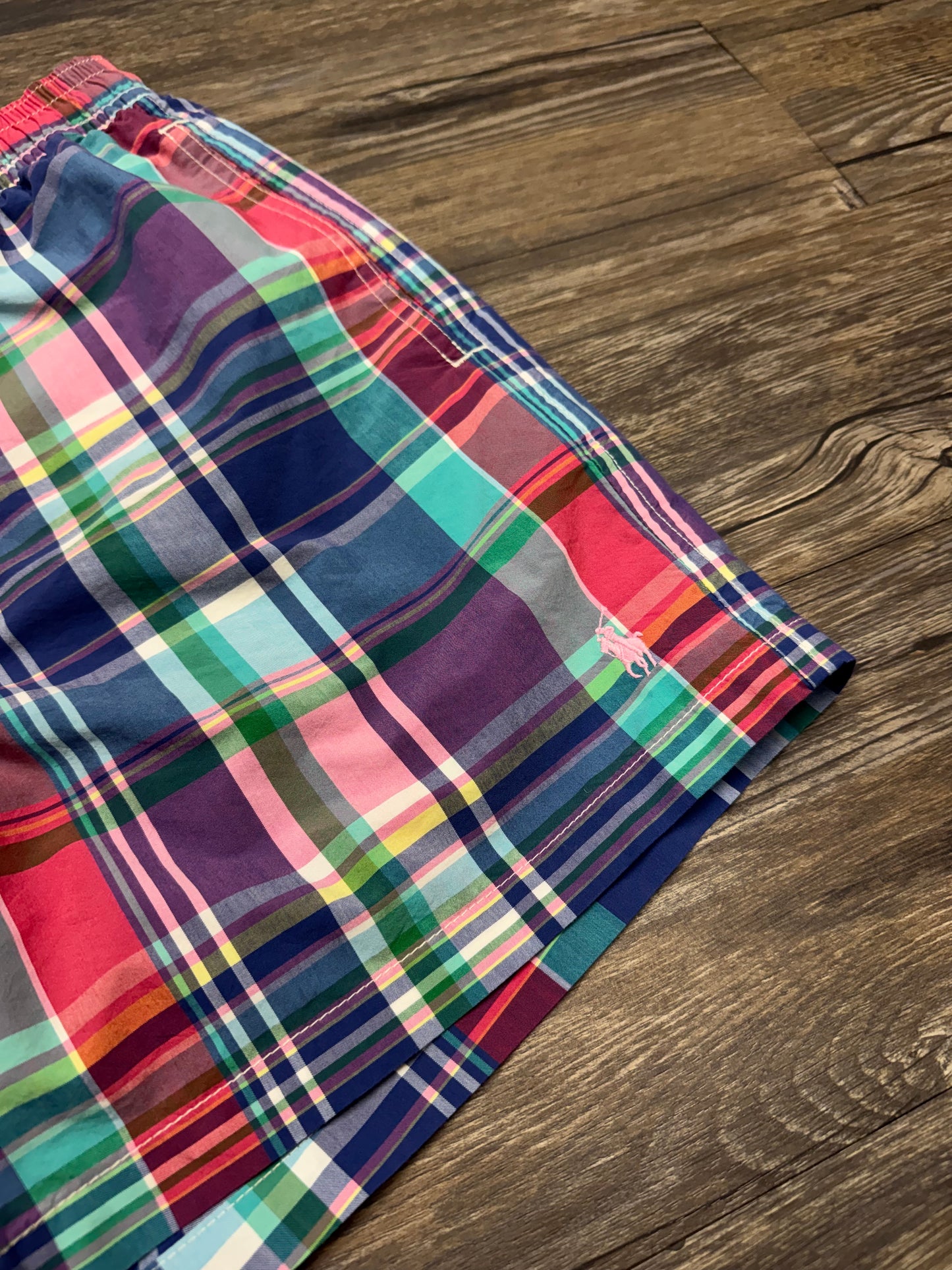 POLO RALPH LAUREN PLAID SWIM SHORTS (M)