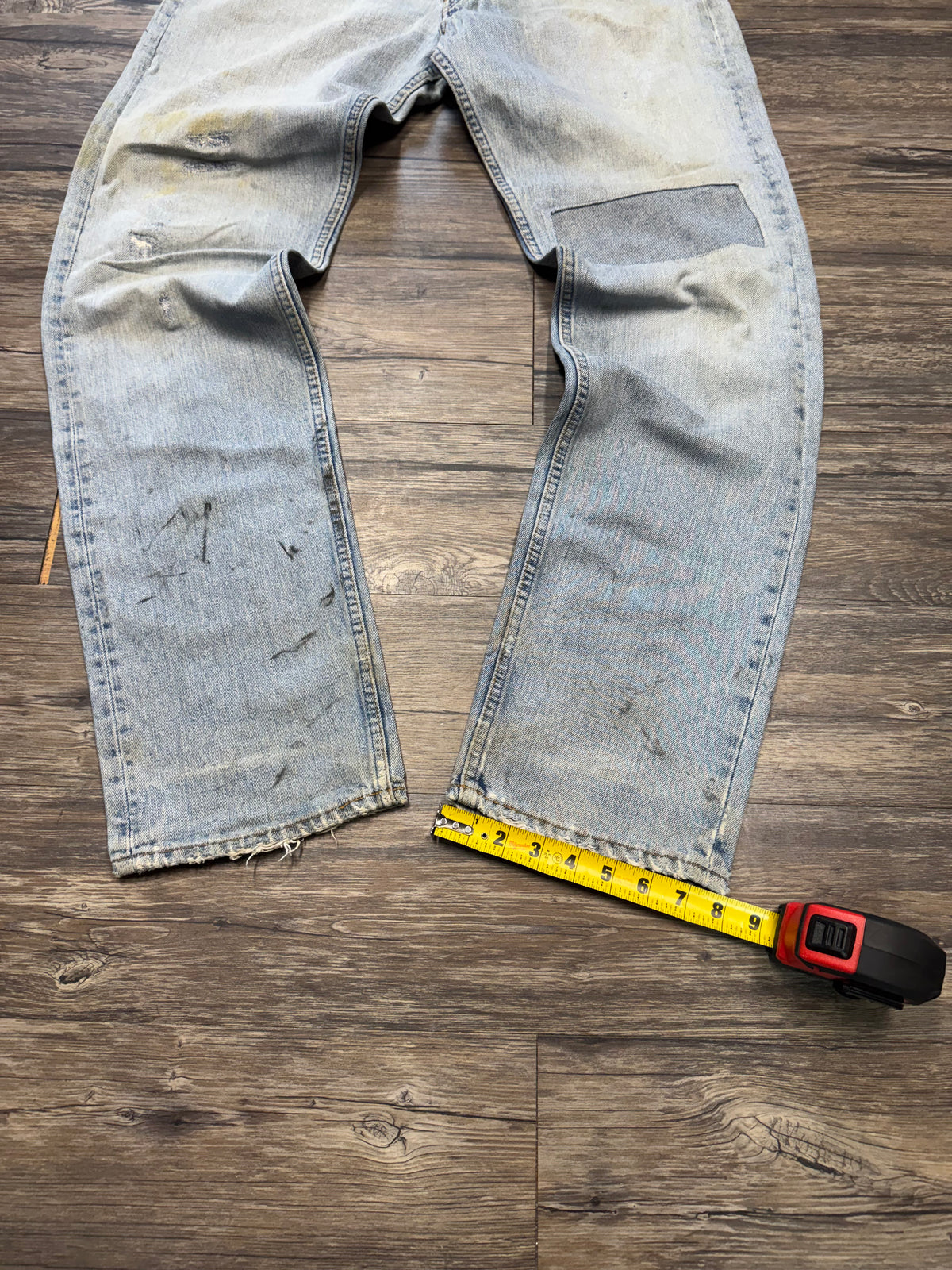 LEVI 517 DISTRESSED PATCHWORK LIGHTWASH DENIM JEANS (34)
