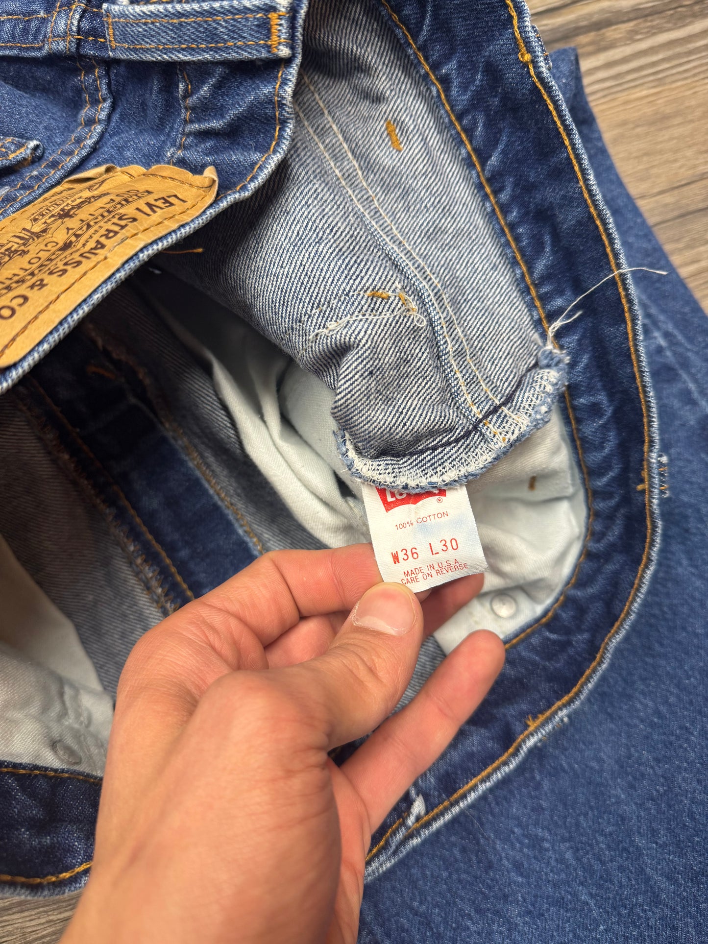 LEVIS ORANGE TAB STRAIGHT CUT DENIMS (36x30)
