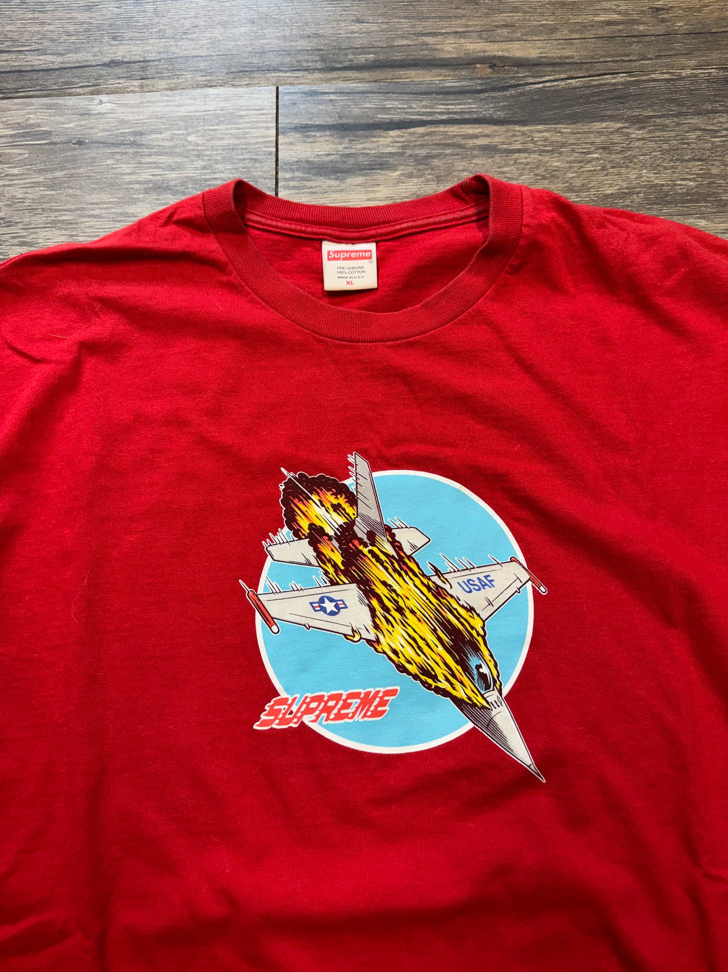 SUPREME RED JET TEE (XL)