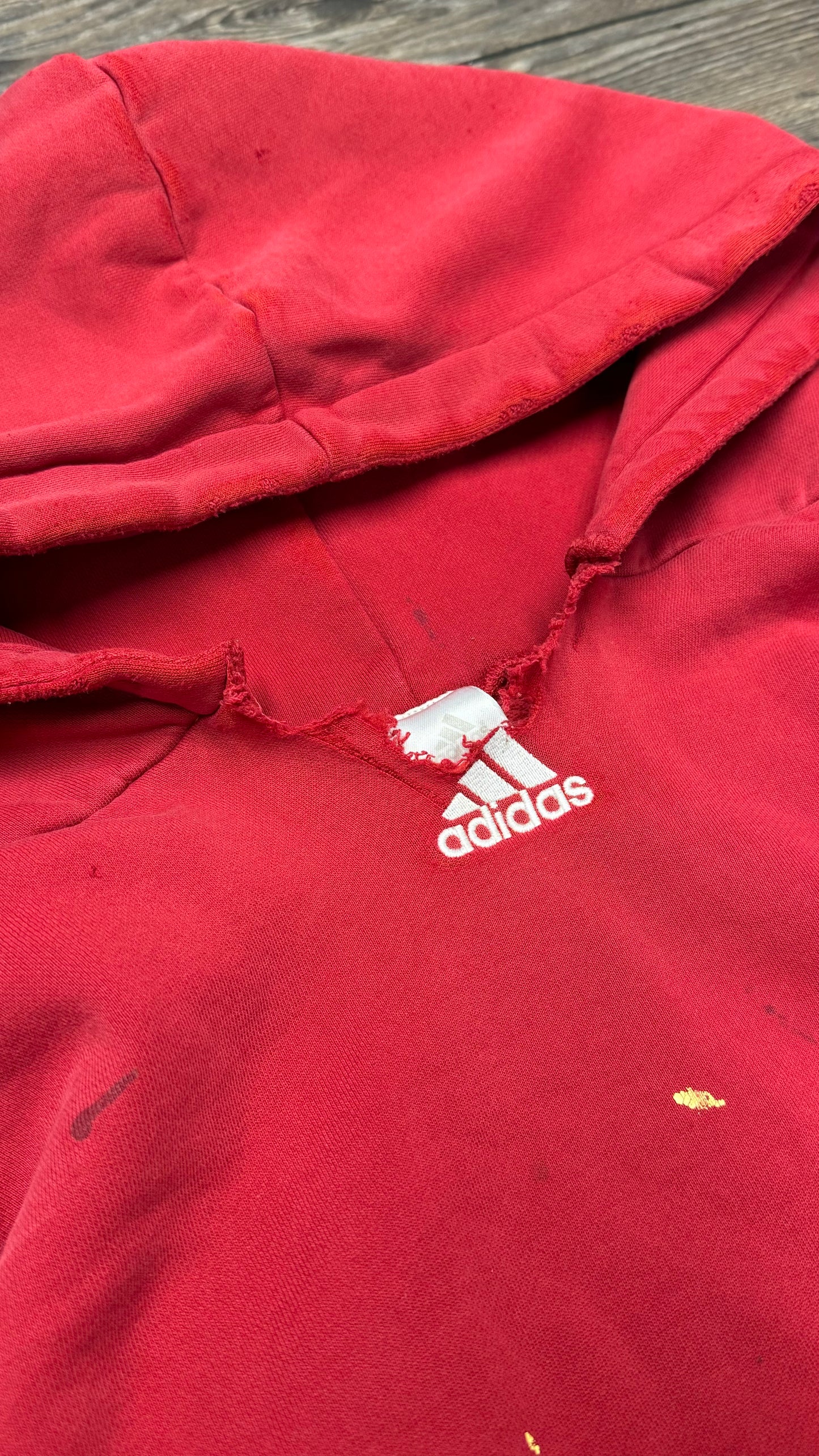 2000’s ADIDAS DISTRESSED PAINT SPLATTER HOODIE (LARGE)