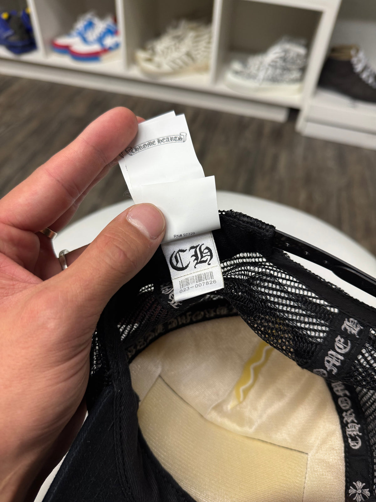 CHROME HEARTS CHOMPER TRUCKER HAT (OS)