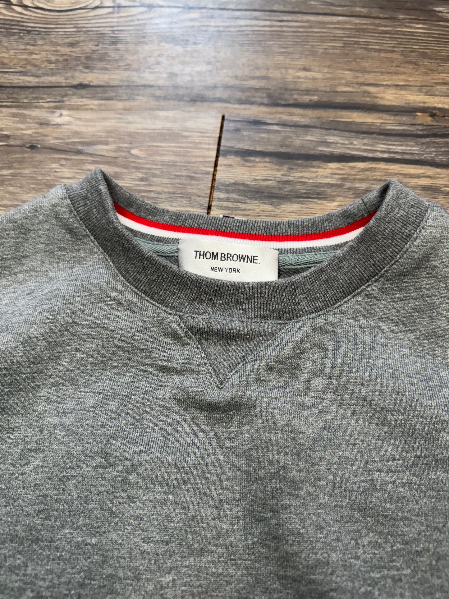 THOM BROWNE 4-BAR BUTTON UP CREW (S)
