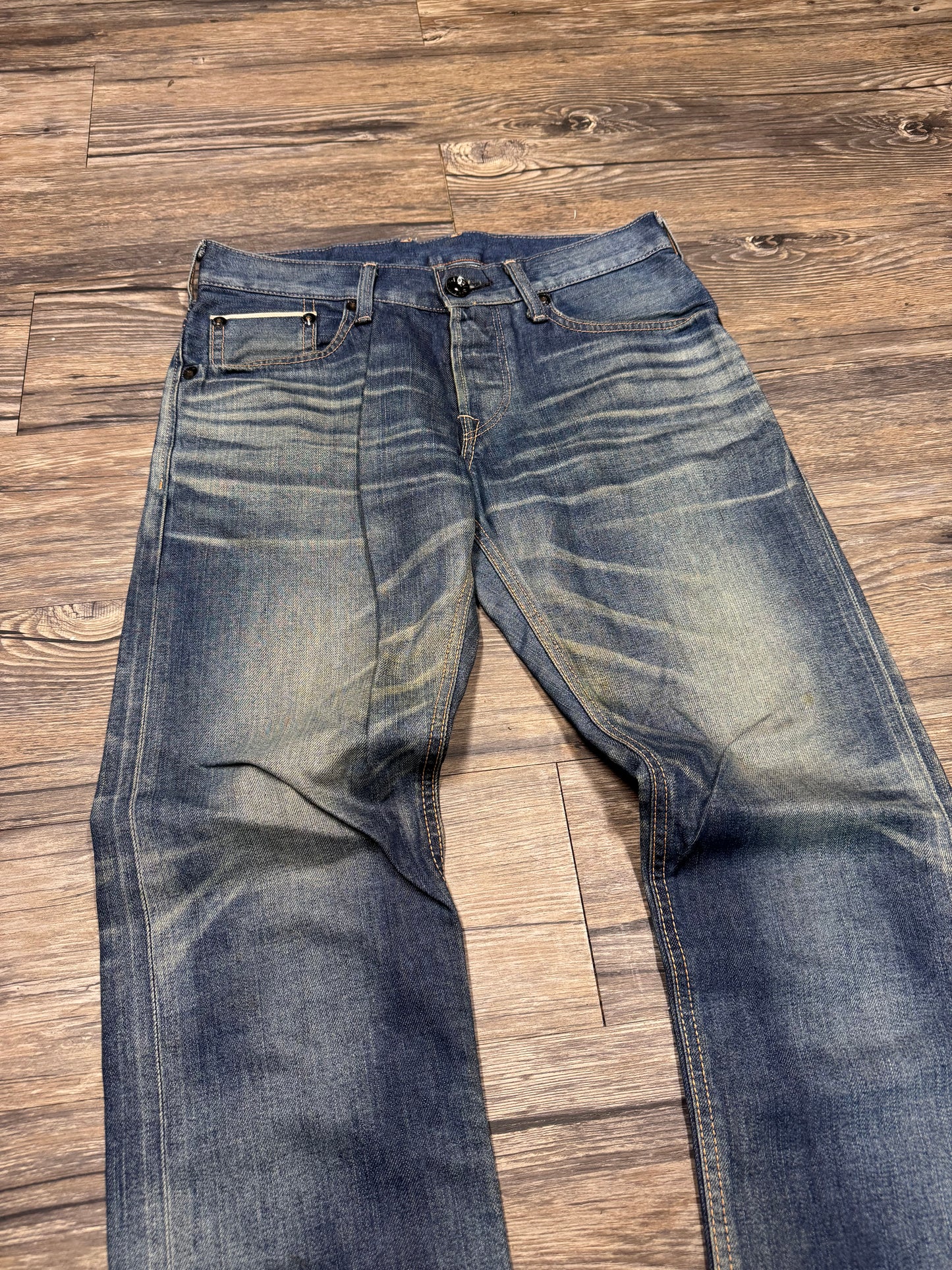 EDWINS SELVEDGE LIGHTWASH FADED JEANS (28)