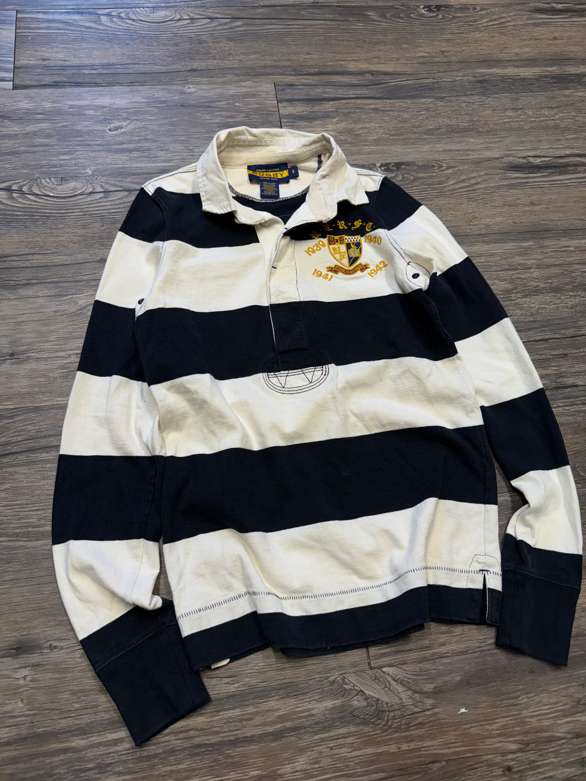 POLO RALPH LAUREN RUGBY CREST LONG SLEEVE WMNS STRIPED POLO (XS)