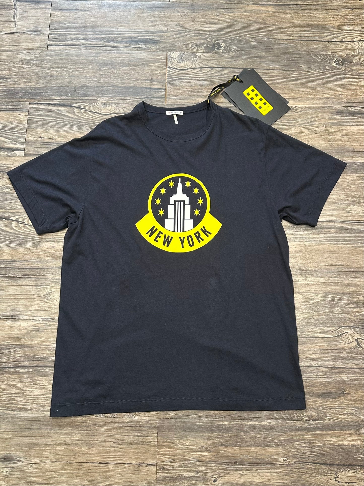 MONCLER NEW YORK T-SHIRT (LARGE)