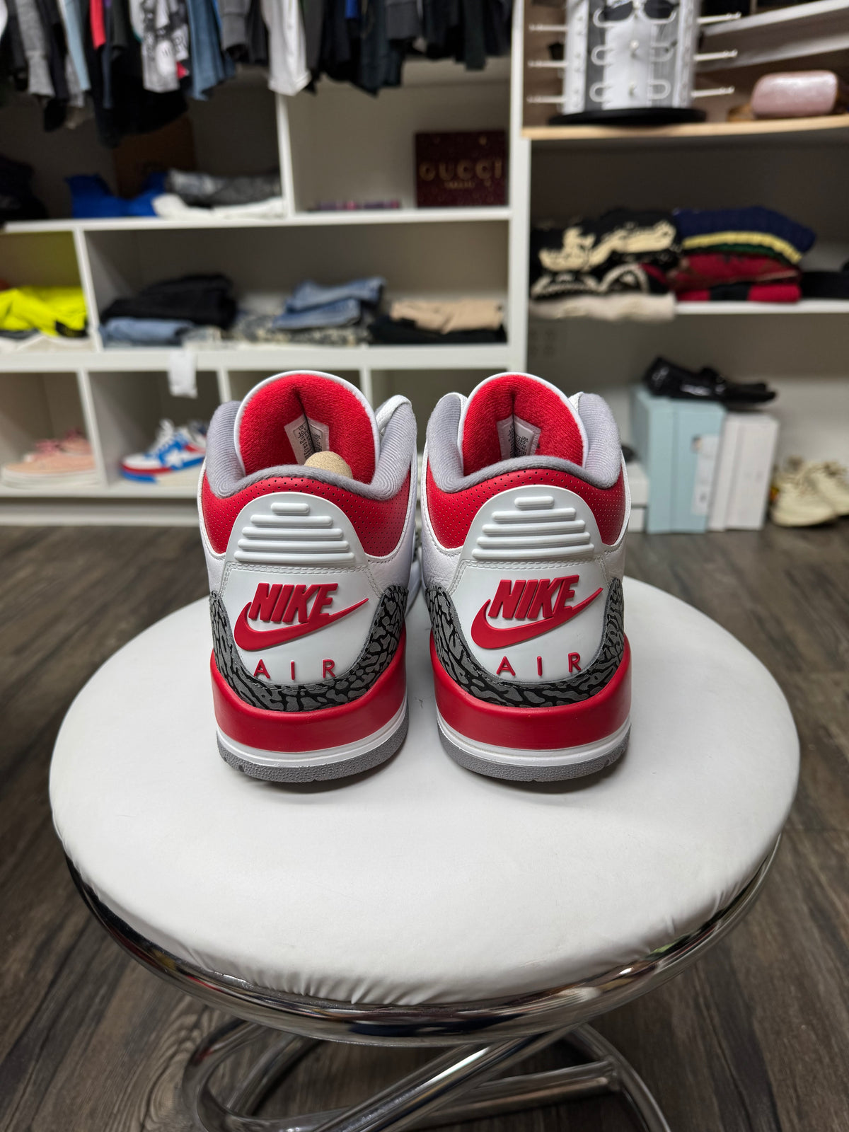 NIKE AIR JORDAN 3 RETRO ‘FIRE RED’ (10.5)