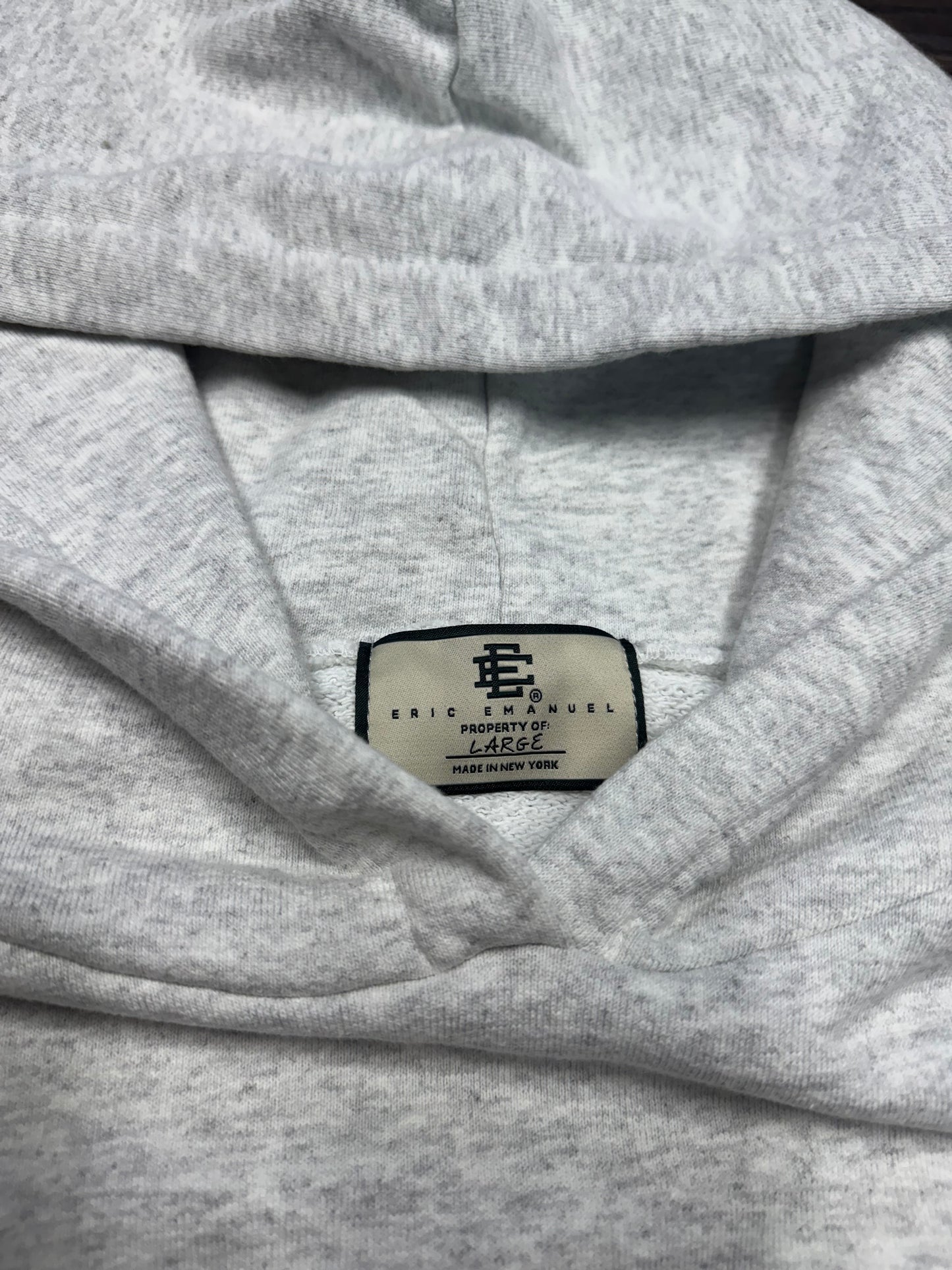 ERIC EMANUEL THUNDERBOLT LOGO HOODIE (L)