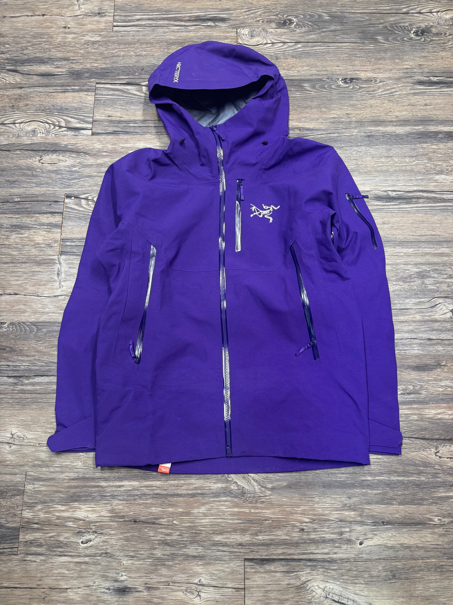 ARCTERYX ZIP-UP JACKET (SMALL)