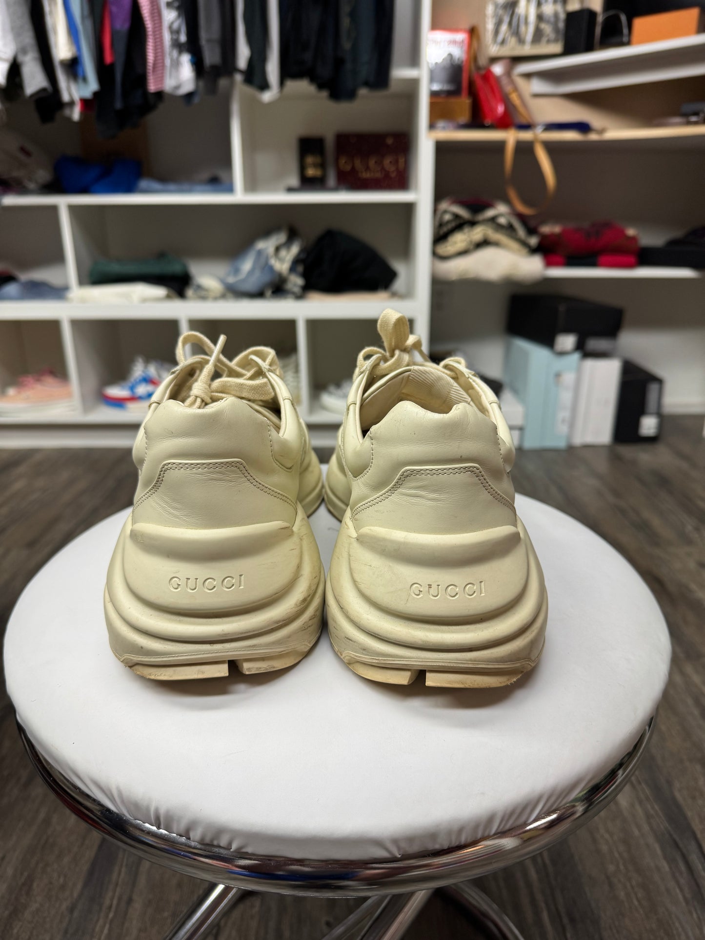 GUCCI RHYTHON LEATHER SNEAKERS (42)
