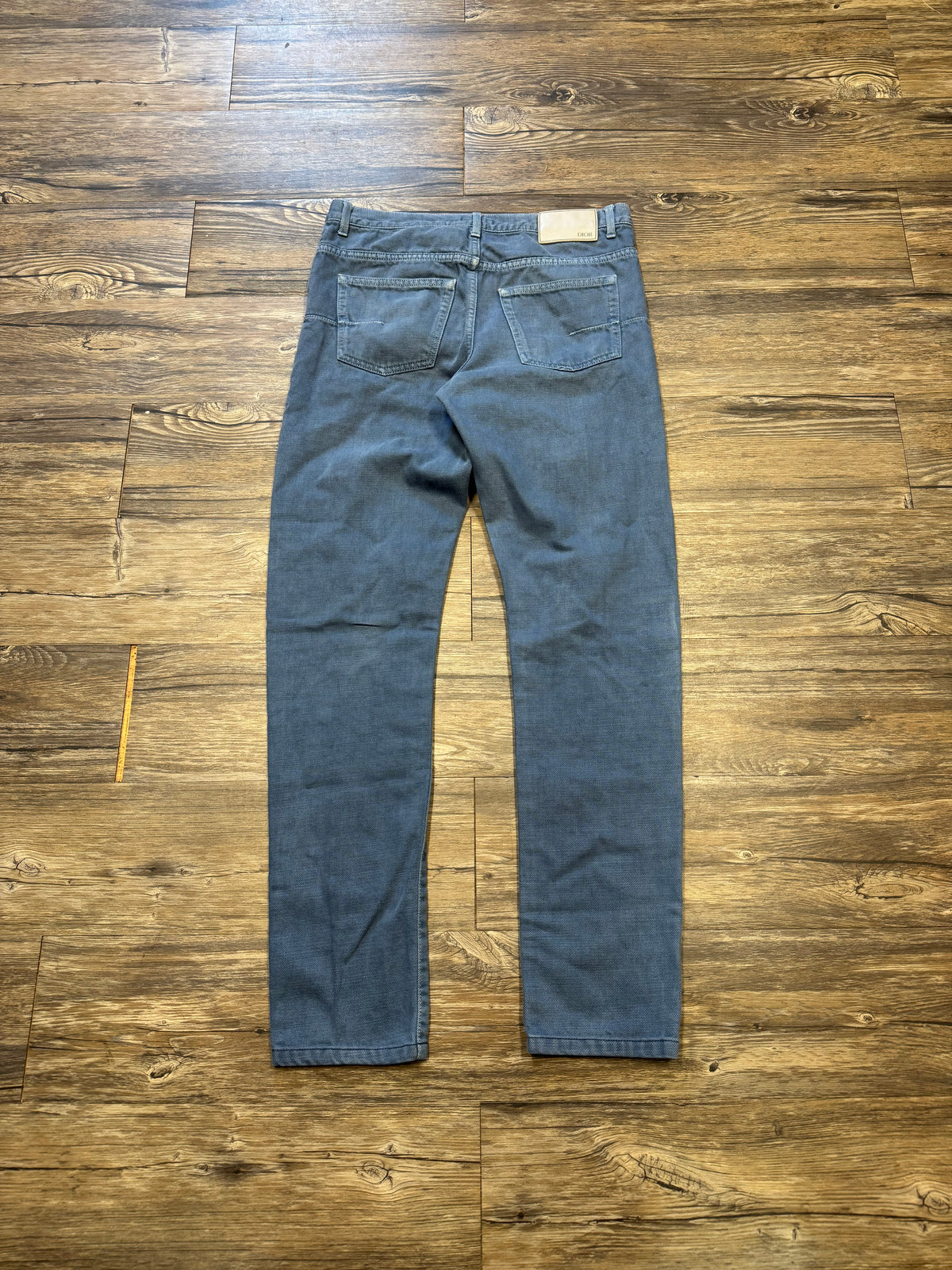 DIOR LIGHT BLUE SLIM DENIM JEANS (30)