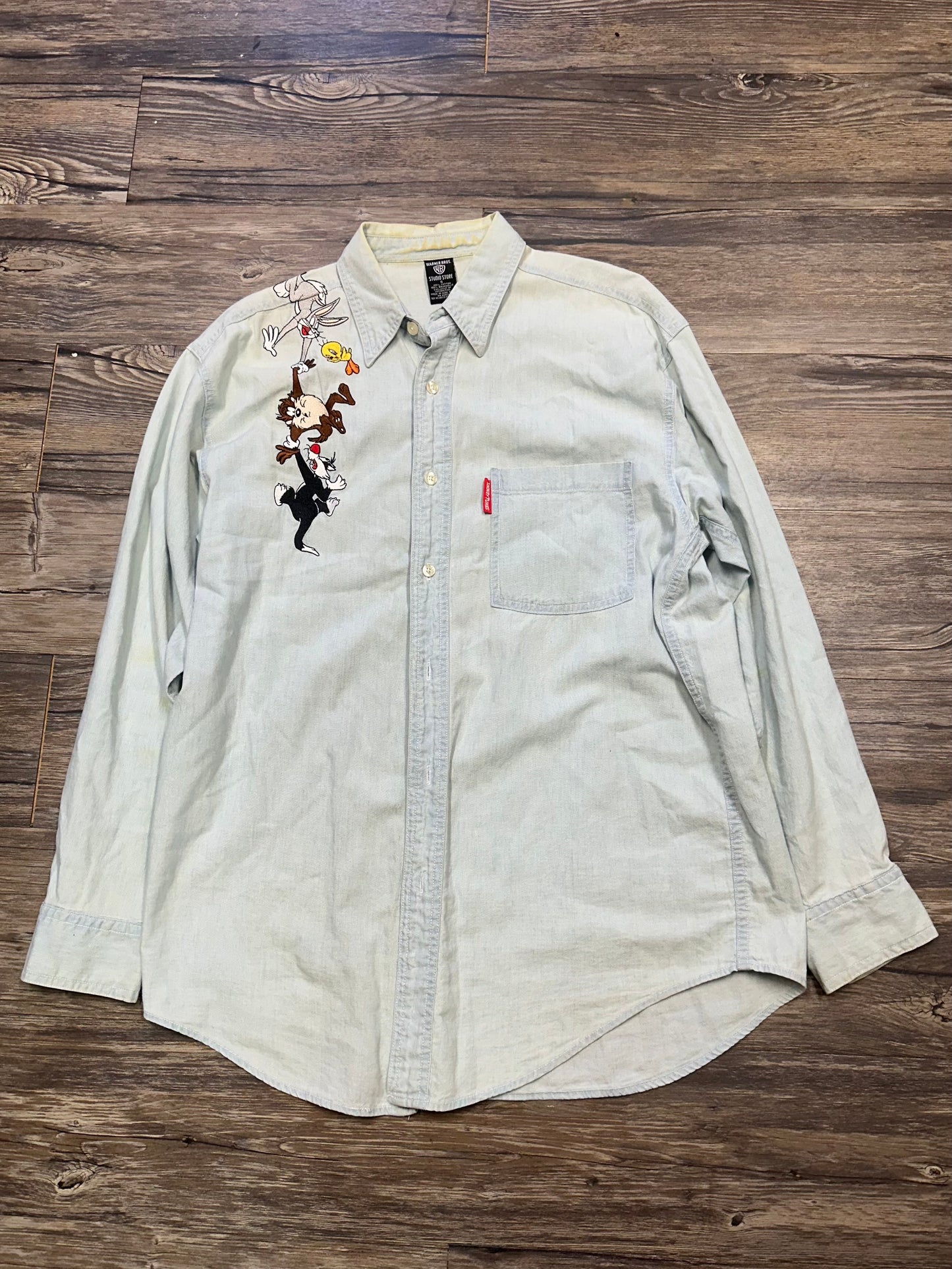 90’s LOONEY TUNES BUTTON UP SHIRT (SMALL)
