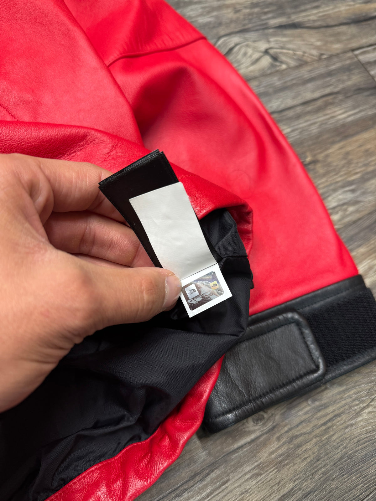 SUPREME X THE NORTH FACE LEATHER DOWN MOUNTAIN PARKA (M)