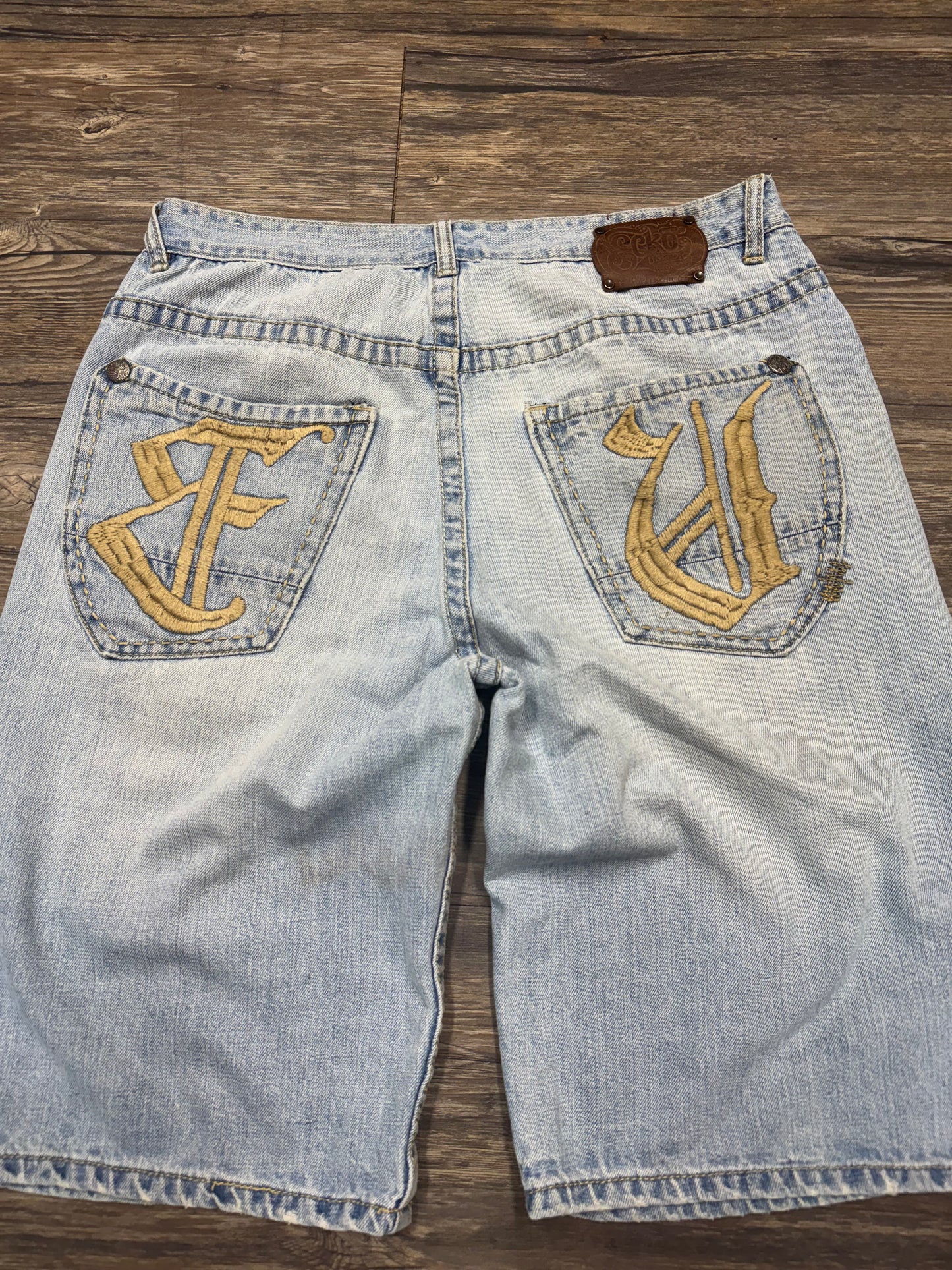 Y2K ECKO SHIELD POCKET JORTS (34)