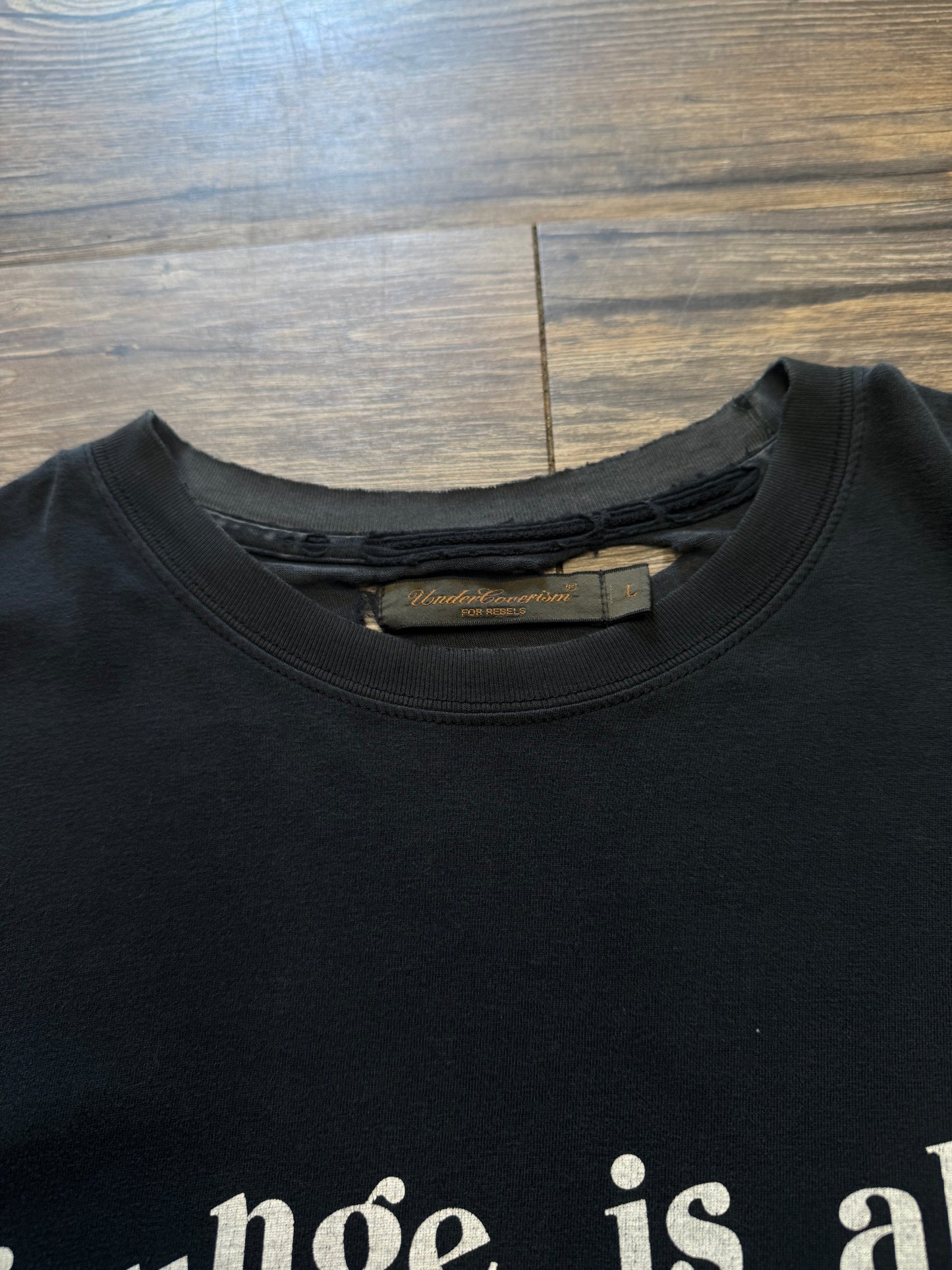 UNDERCOVER ‘GRUNGE IS ALIVE’ DISTRESSED FADED T-SHIRT (L)