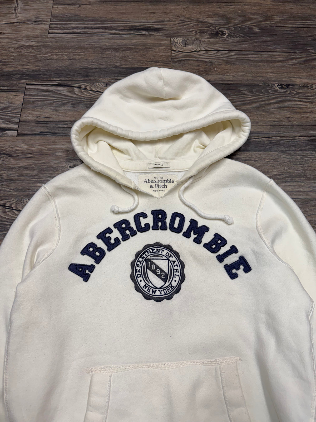 ABERCROMBIE & FITCH VINTAGE LOGO HOODIE (M)
