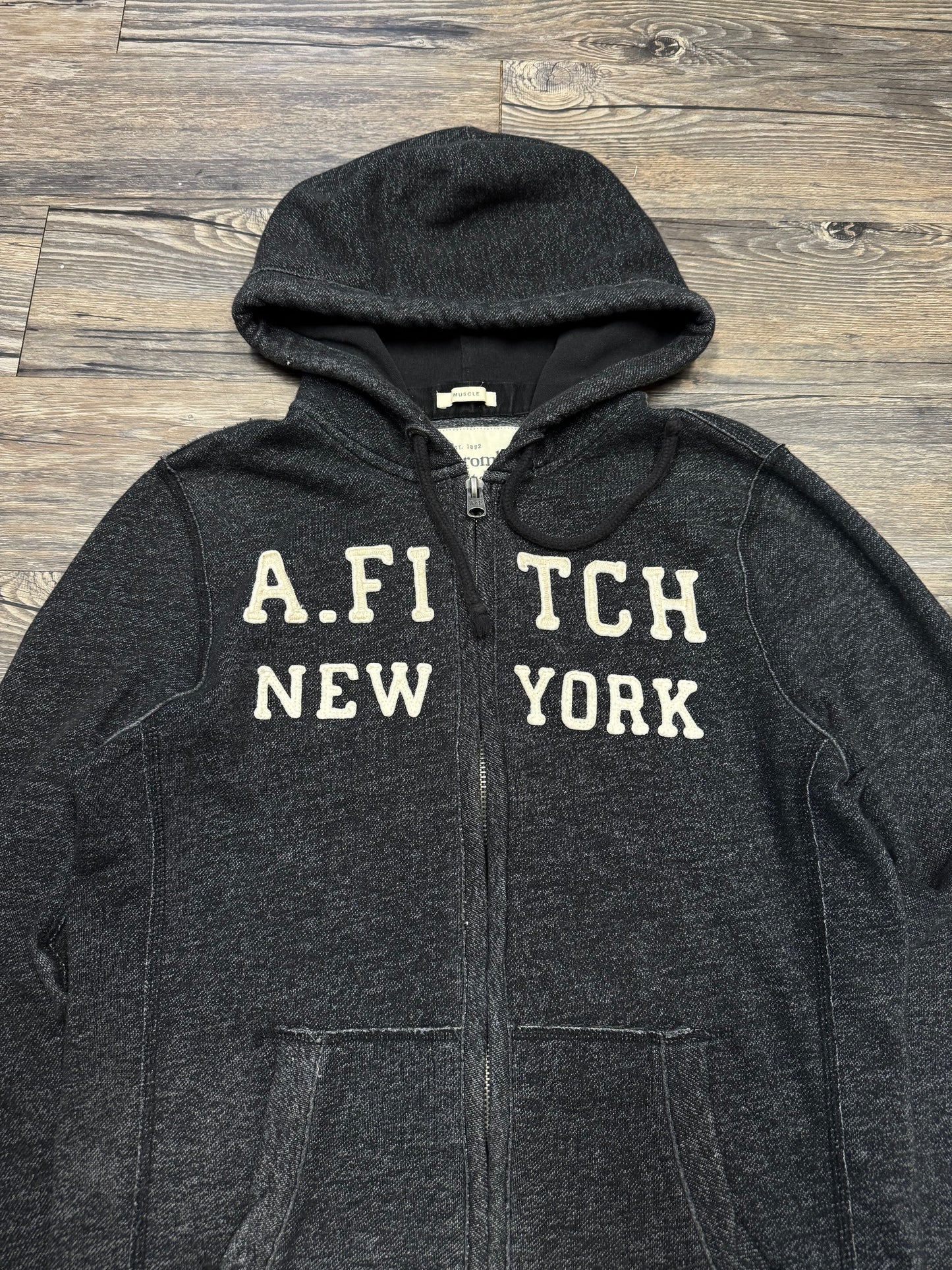 ABERCROMBIE & FITCH Y2K ZIP UP HOODIE (M)