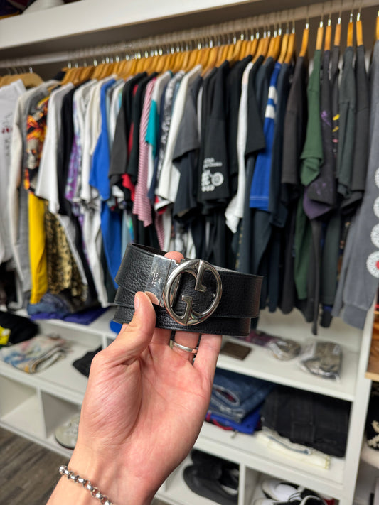 GUCCI REVERSIBLE DOUBLE G LOGO BELT (32)