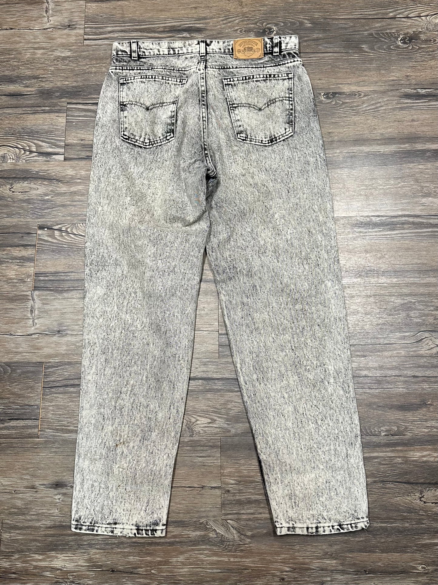 VINTAGE LEVI FADED CHARCOAL DENIM (34)