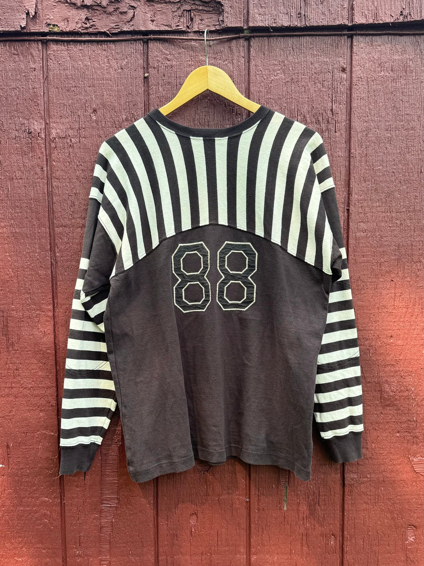 FILL THE BILL PRISON TEE (L)