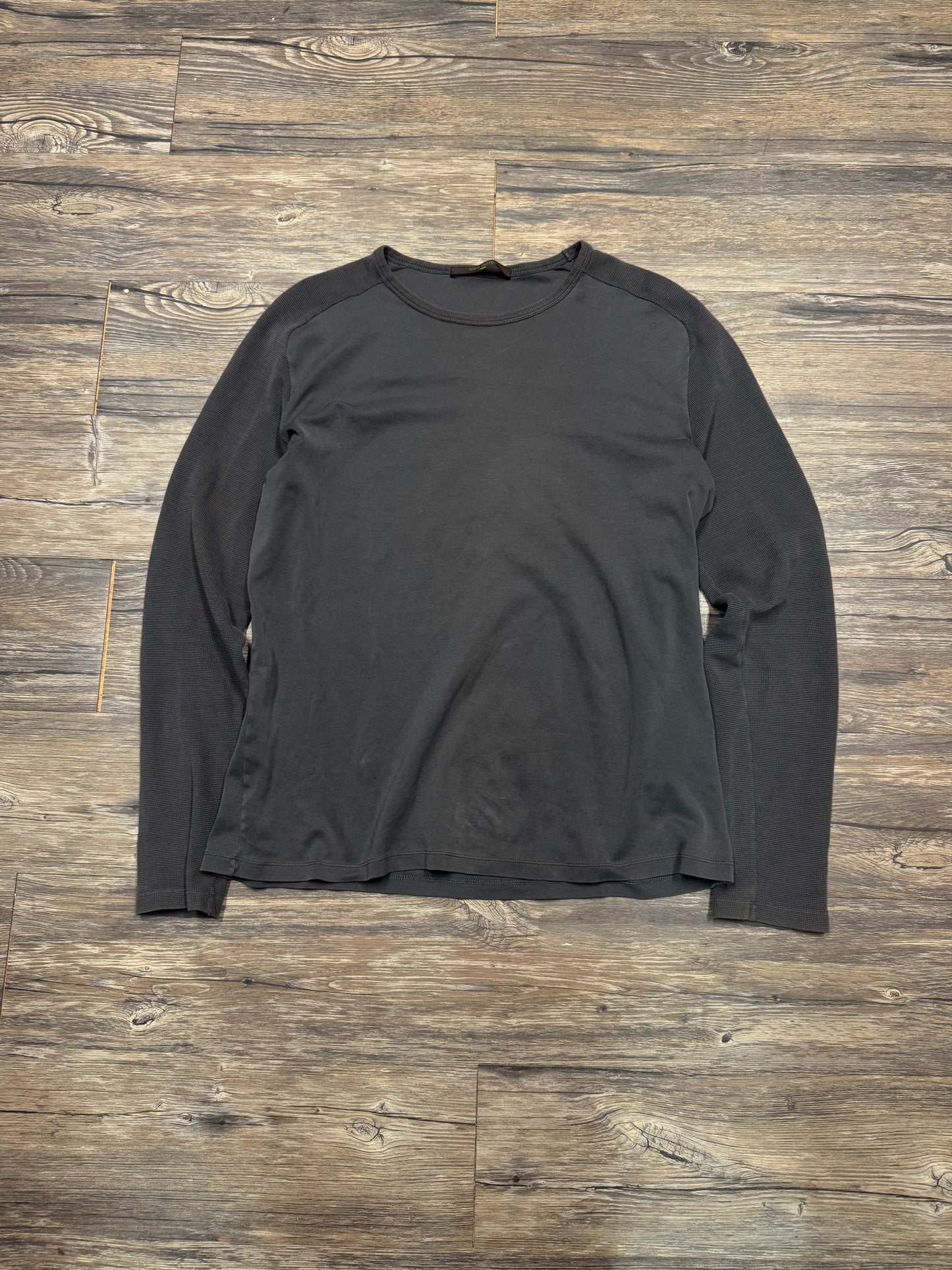 LOUIS VUITTON’s WARDROBE WAFFLE KNIT LONG SLEEVE (L)