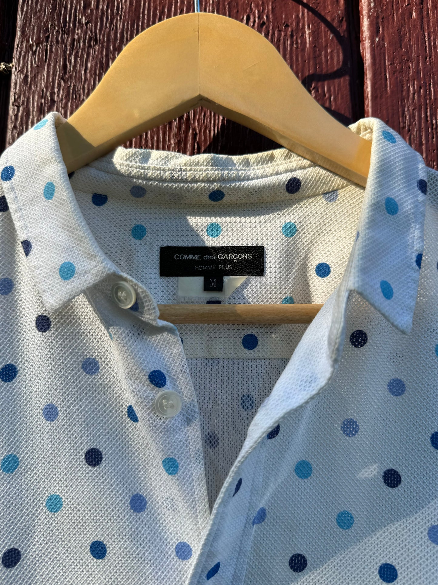 COMMES DES GARÇONS POLKA DOT BUTTON UP (M)