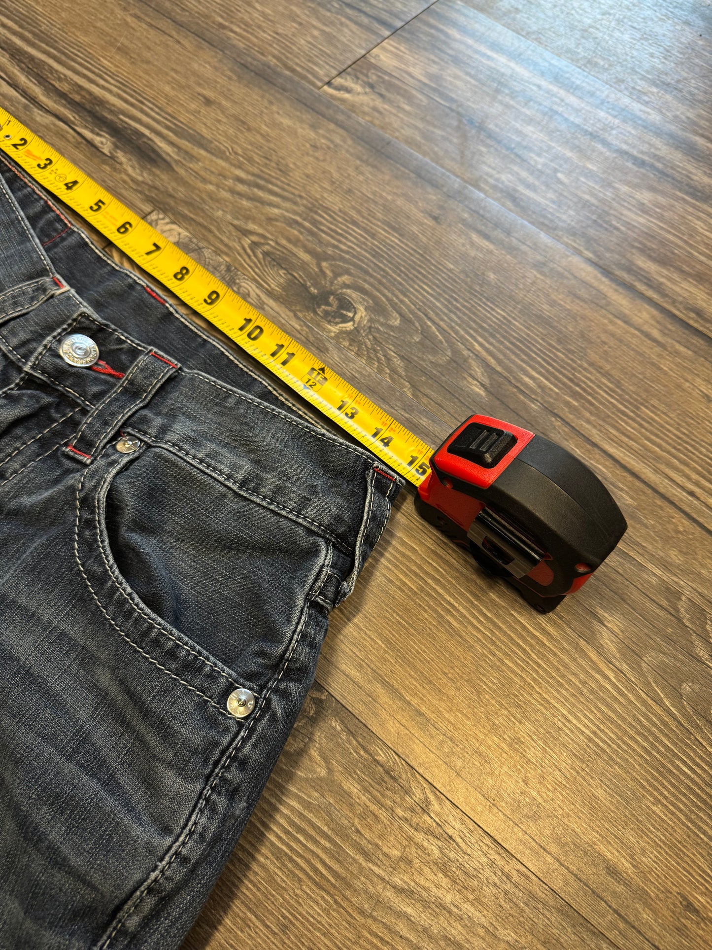 TRUE RELIGION RICKY STRAIGHT FLAP JEANS (30)