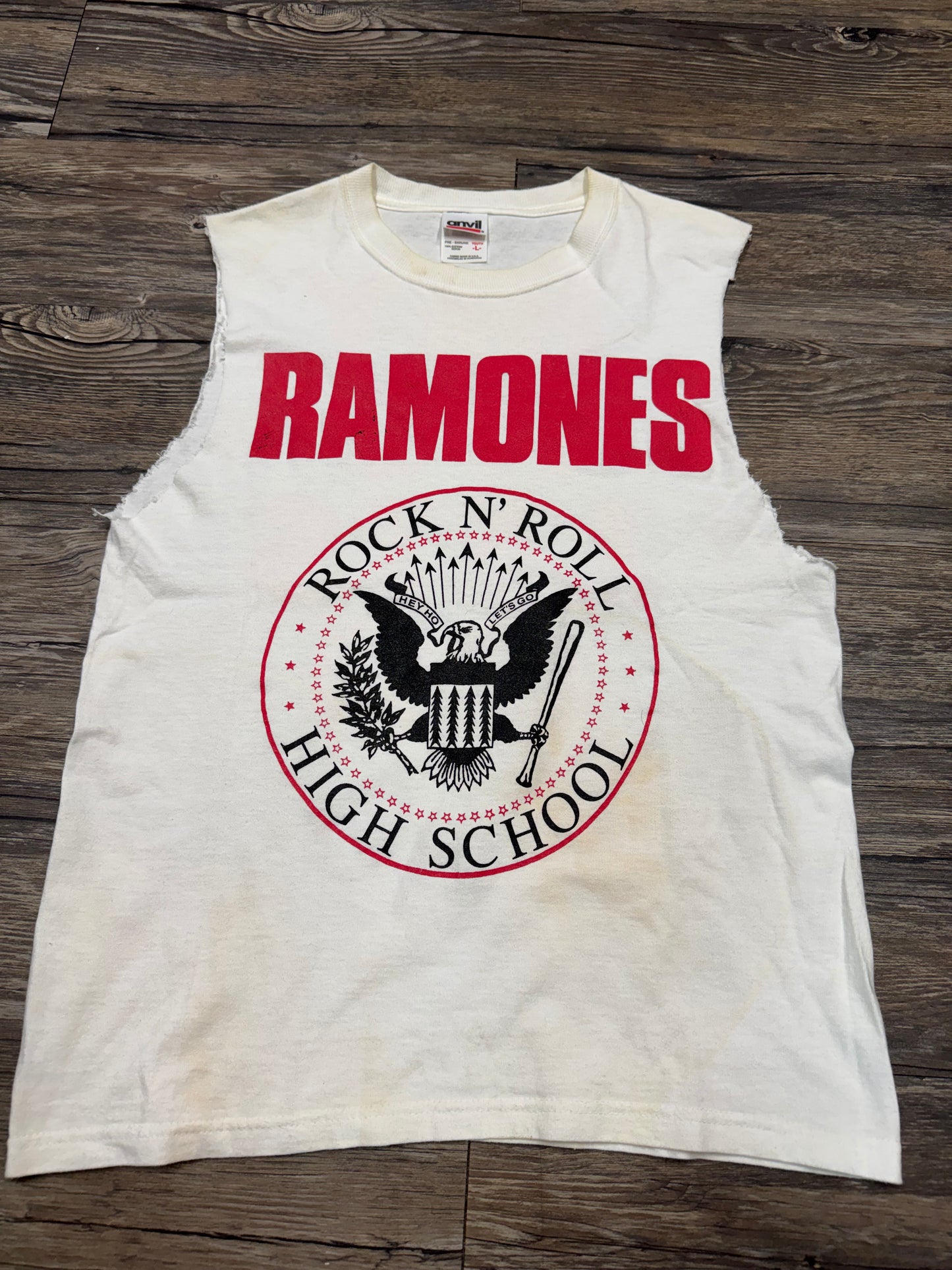 RAMONES Y2K CUT OFF T-SHIRT (S)