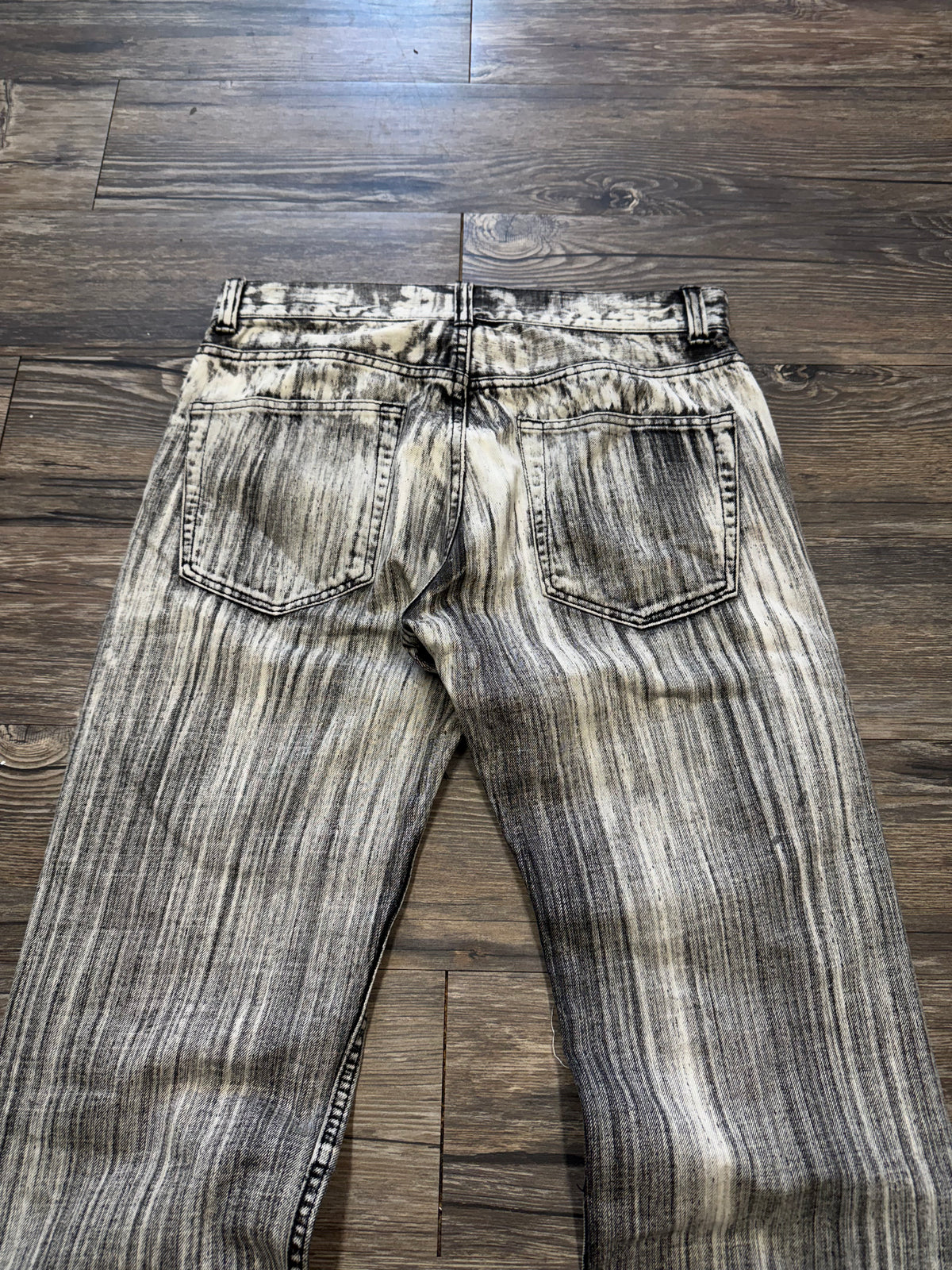 SEMANTIC DESIGN DISTRESSED SKULL PRINT JEANS (30)