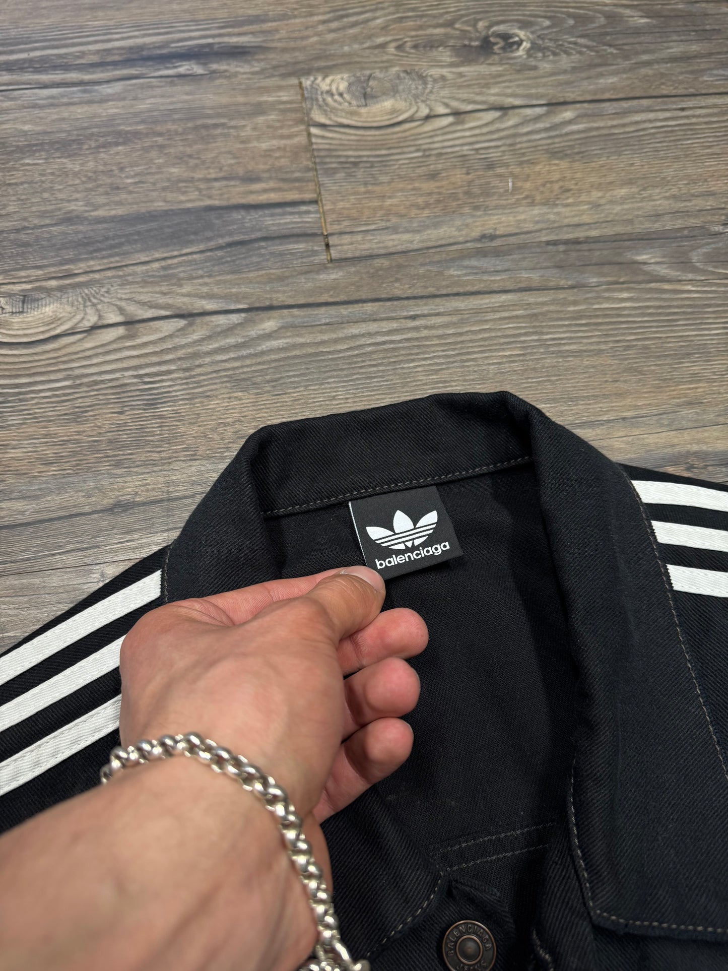ADIDAS BALENCIAGA DENIM TRUCKER JACKET (L)